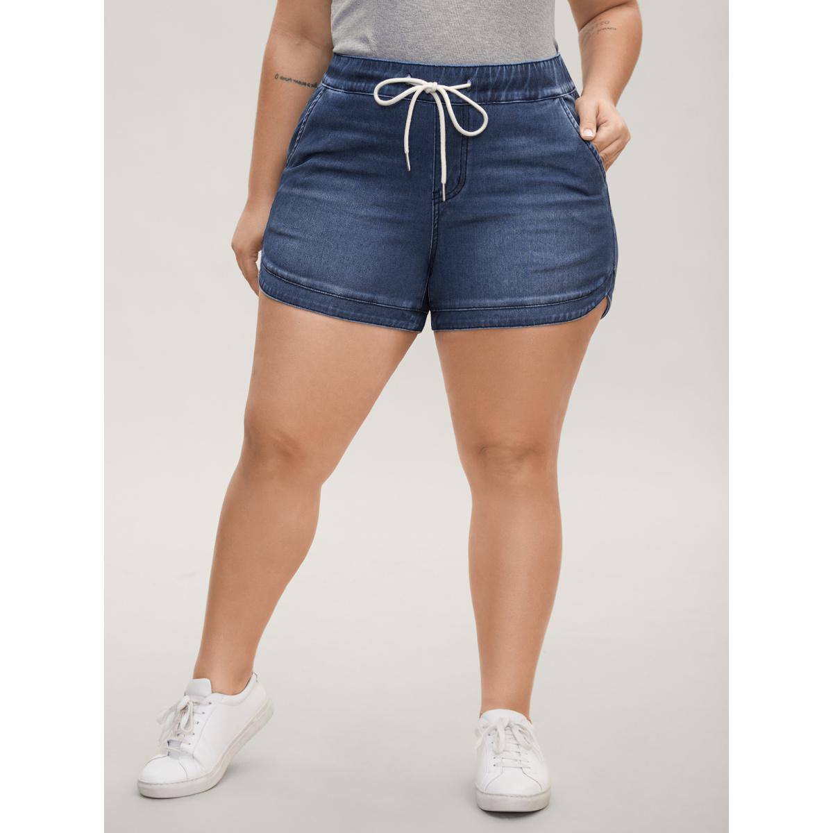 Plus Size Pull-On Drawstring Waist Denim Shorts Women Denimindigo Slanted pocket Leisure Denim Shorts BloomChic 24/3X Product Image