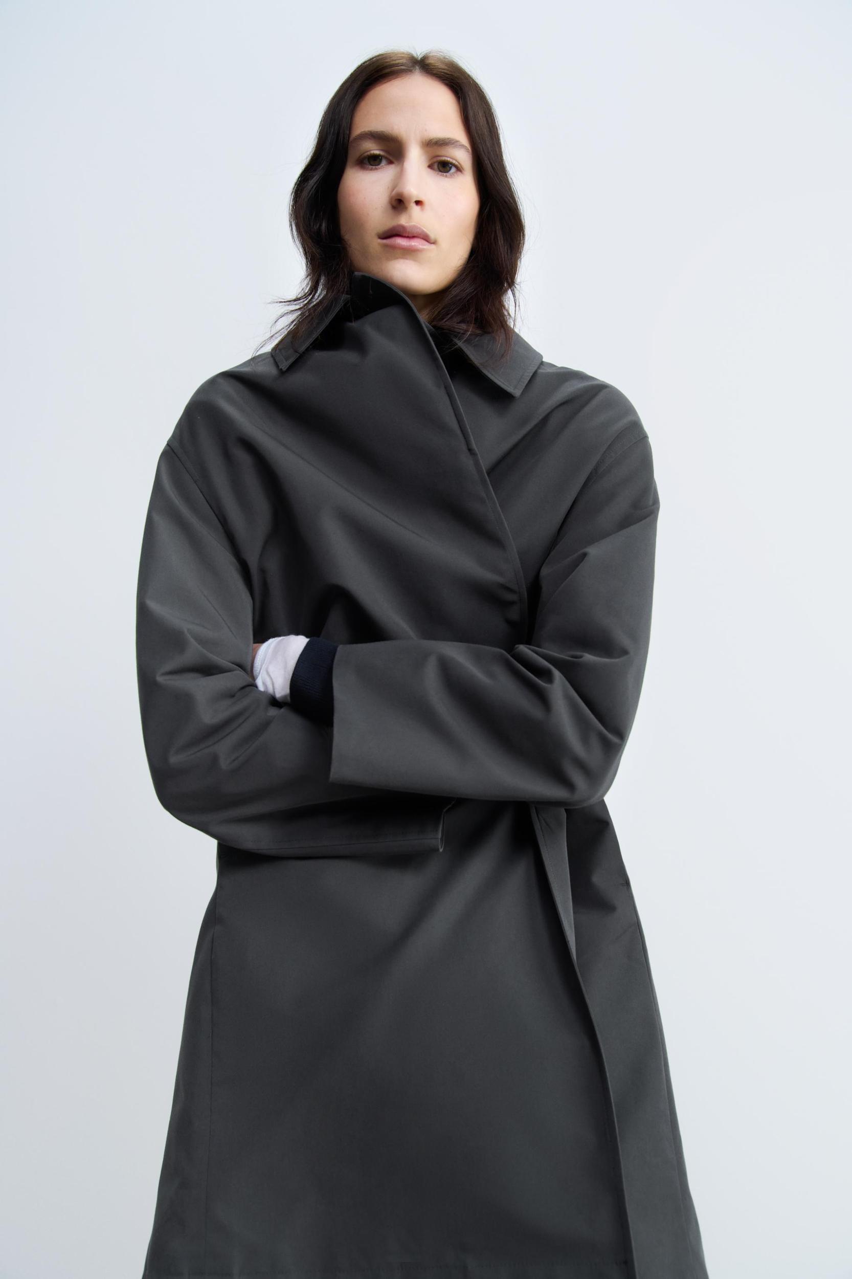 ZW COLLECTION MINIMALIST TRENCH Product Image