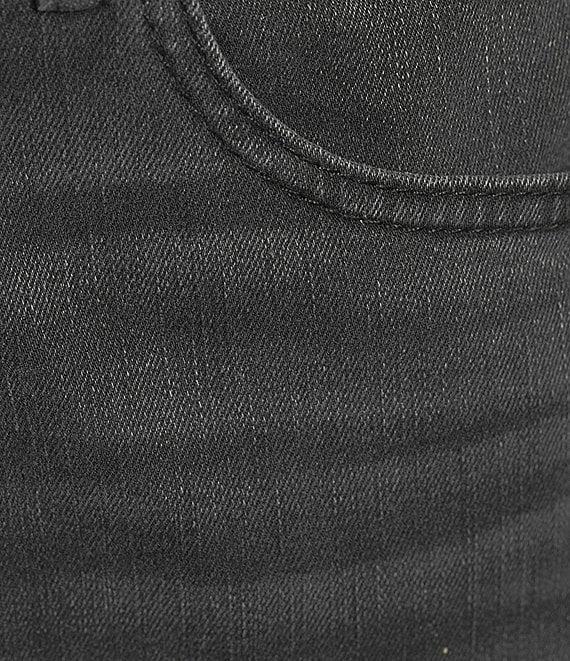 Cremieux Premium Denim Straight Fit Stretch Jeans Product Image