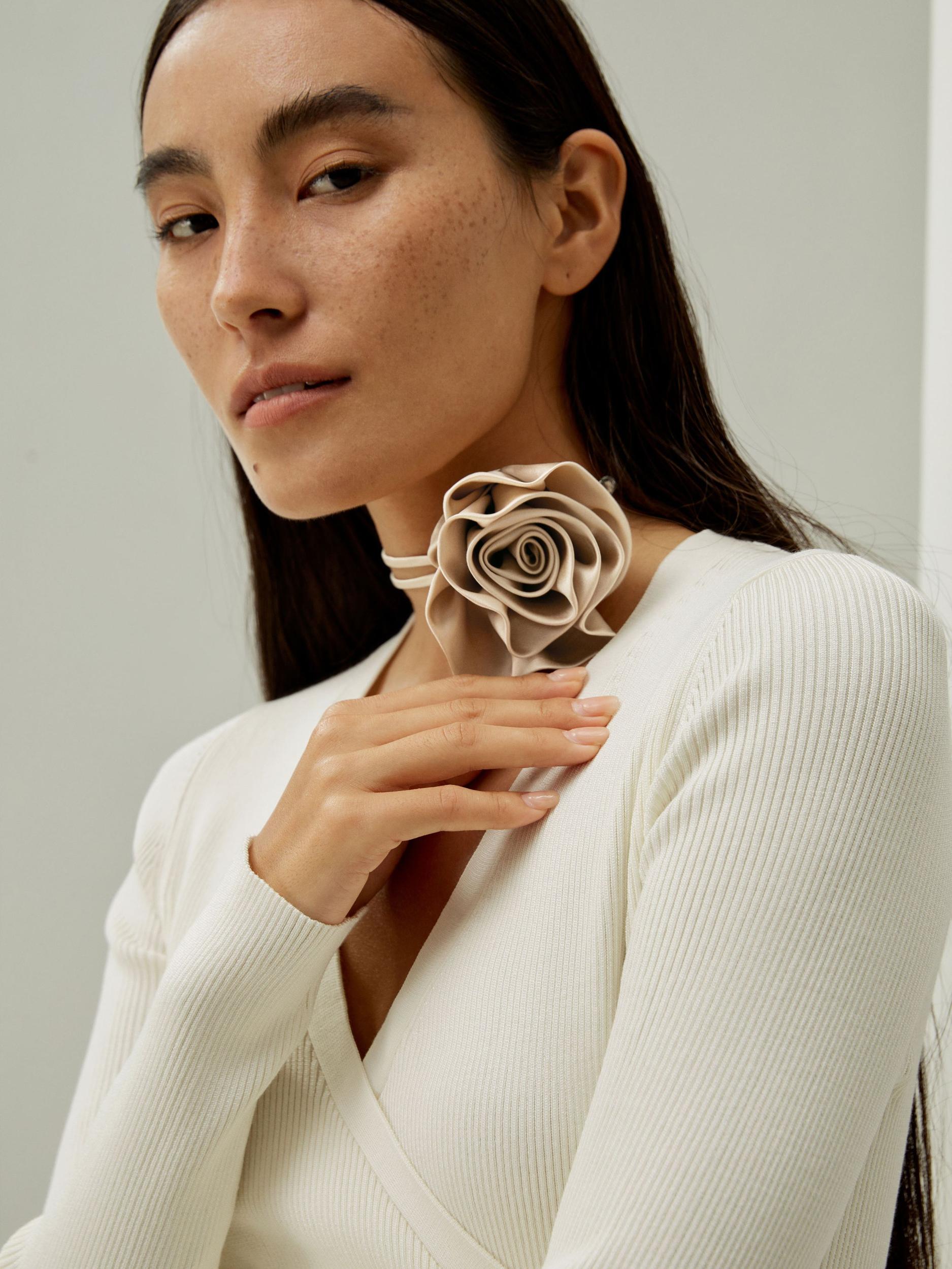 Champagne Rosette Silk Collar Necklace Product Image