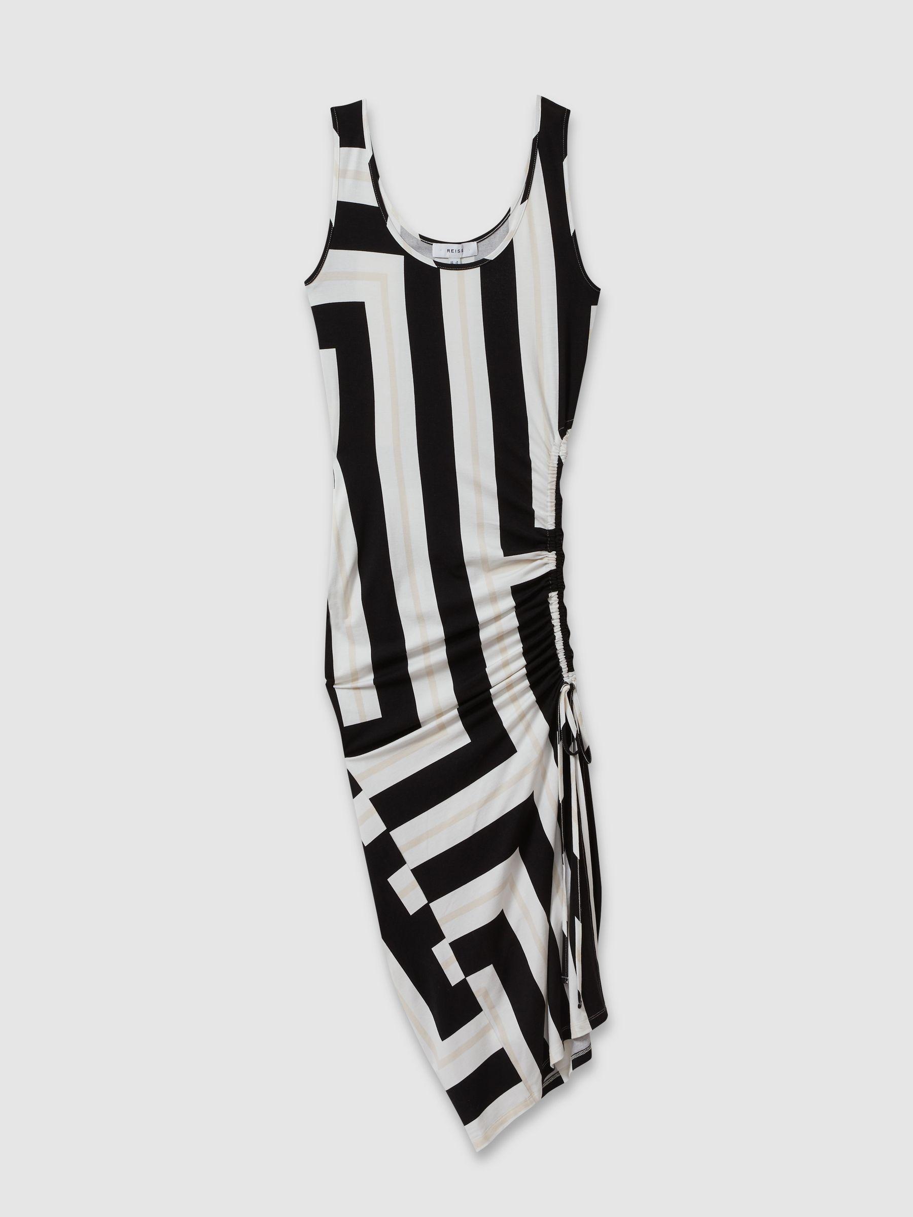 Colourblock Ruched Bodycon Midi Dress in Black/White Product Image
