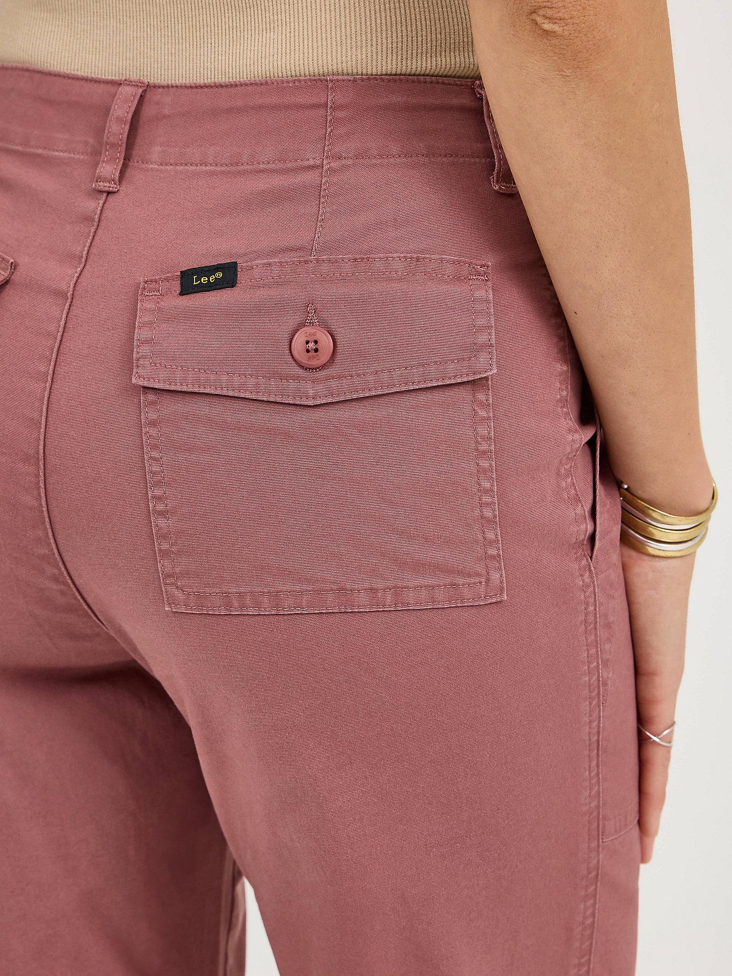 Women's Legendary Utility Crop | Women's Capris & Crops | Lee® Product Image