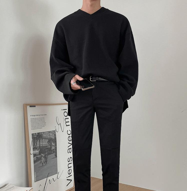 RT No. 3139 V-NECK LONGSLEEVE SHIRT Product Image