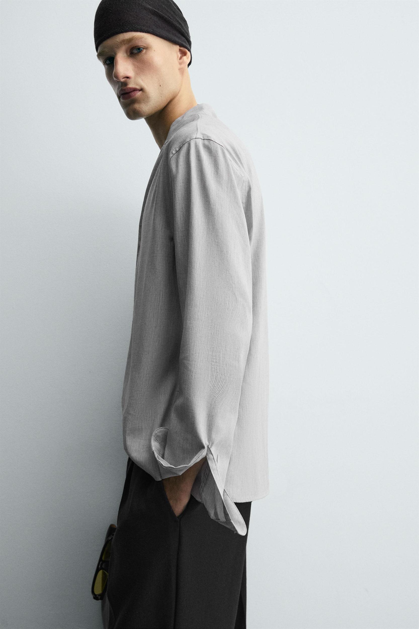 STRIPED SHIRT Product Image