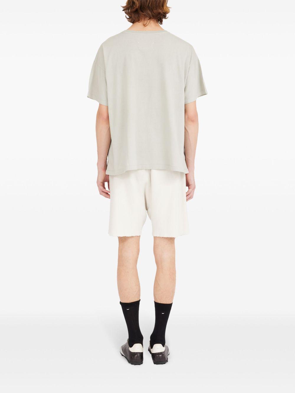 graphic-print T-shirt  Product Image