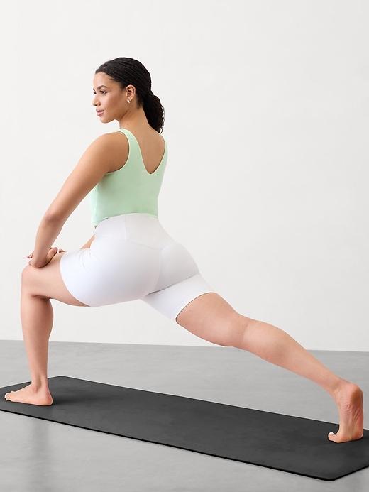 Transcend V-Neck Crop Sports Bra A-C Product Image