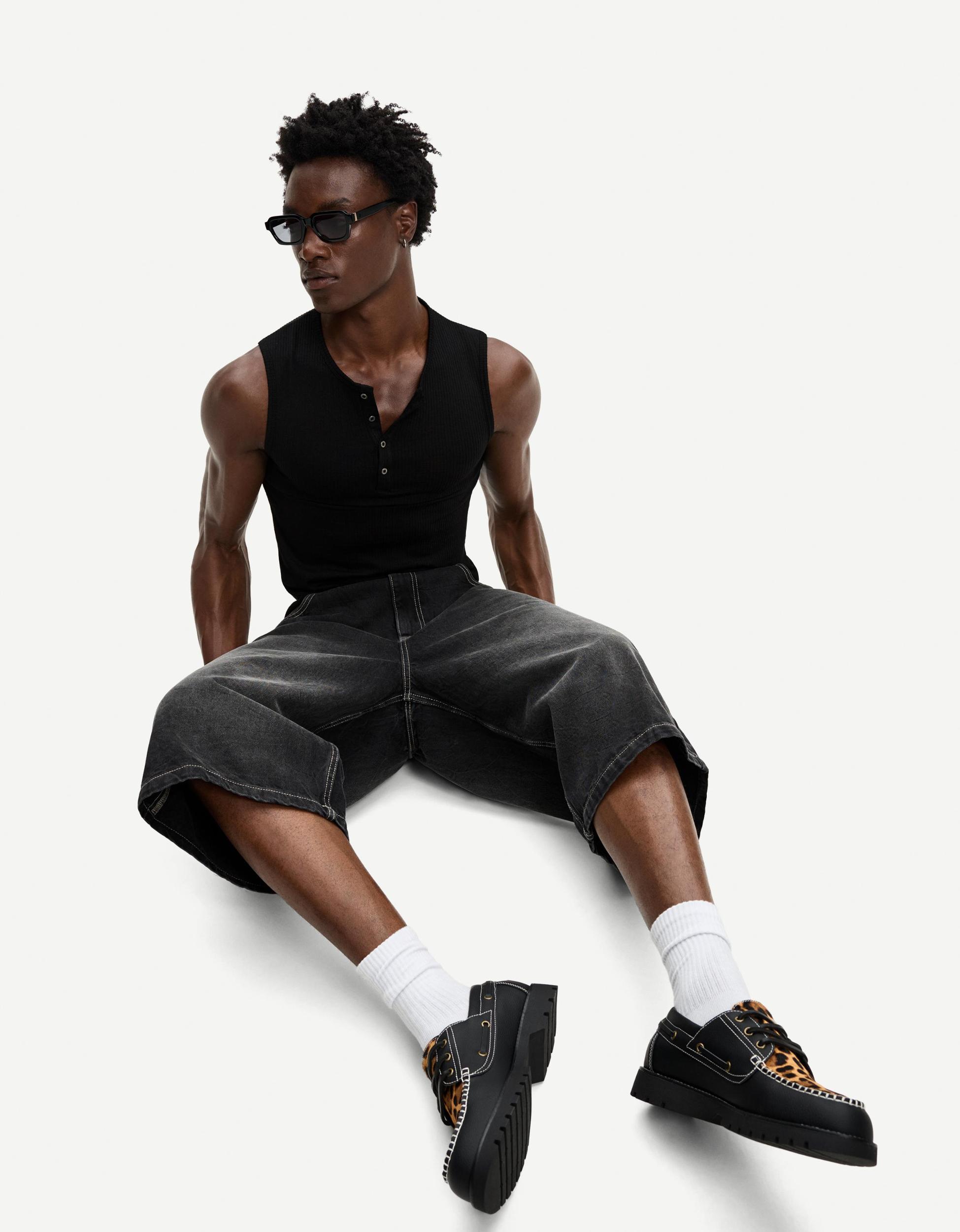 Animal print deck shoes Product Image