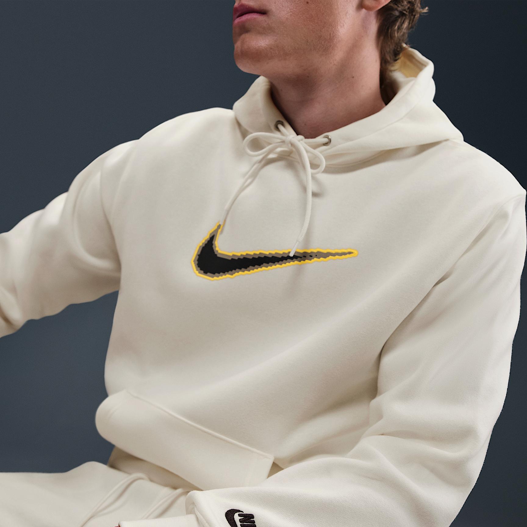 Mens Nike Sportswear Club Fleece Hoodie | HV0854-133 Product Image