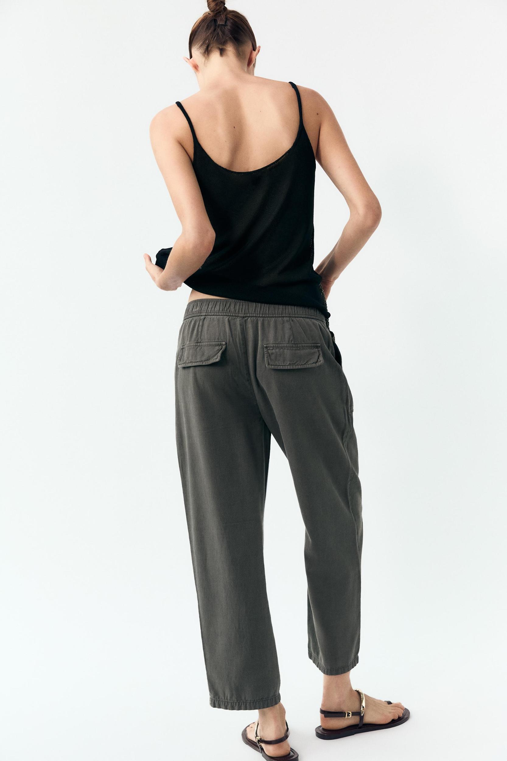 ELASTIC WAIST PANTS Product Image