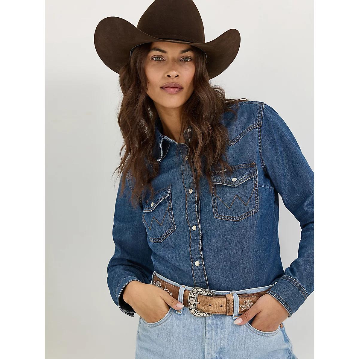 Women's Long Sleeve Western Snap Denim Shirt in Dark Denim Product Image