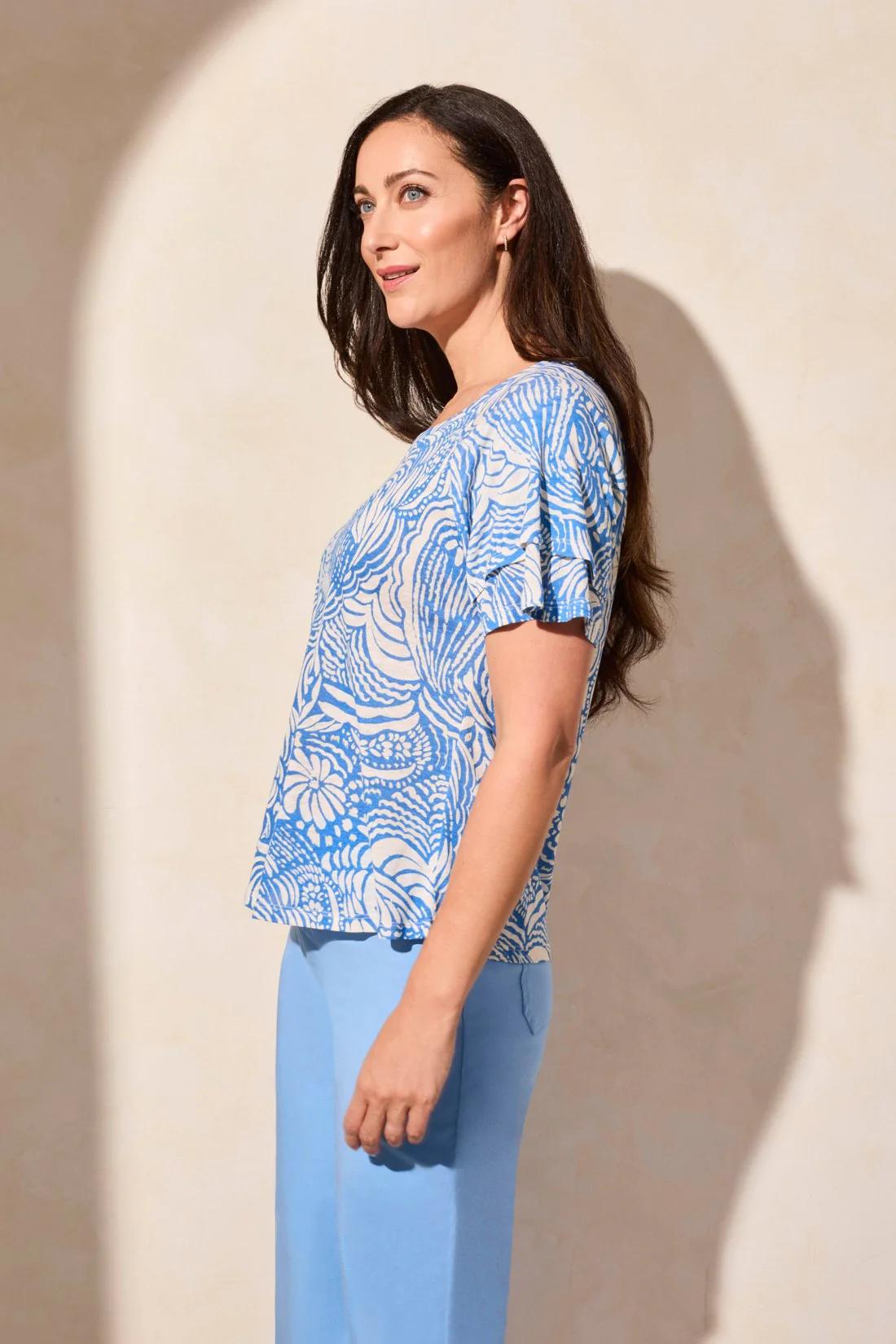 Linen-Blend Ruffle-Sleeve Crew Neck Top Product Image