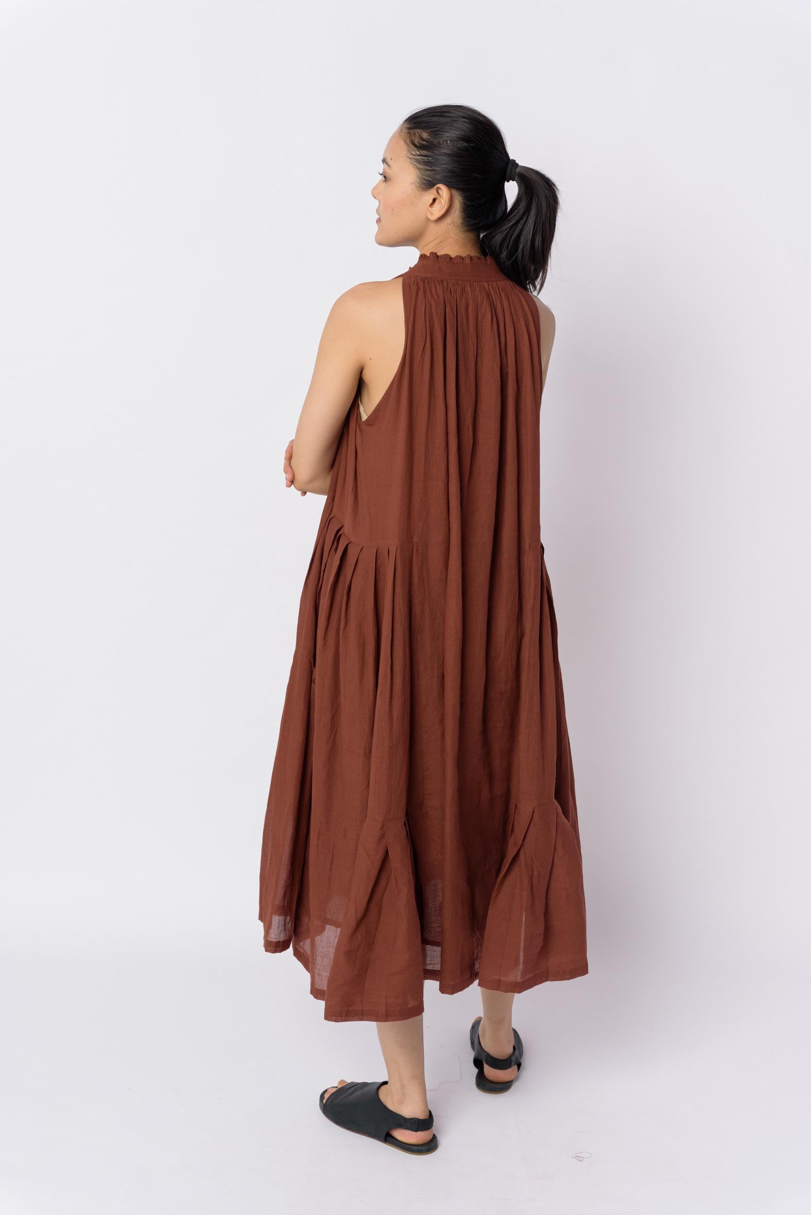 Toasted brown midi dress Product Image
