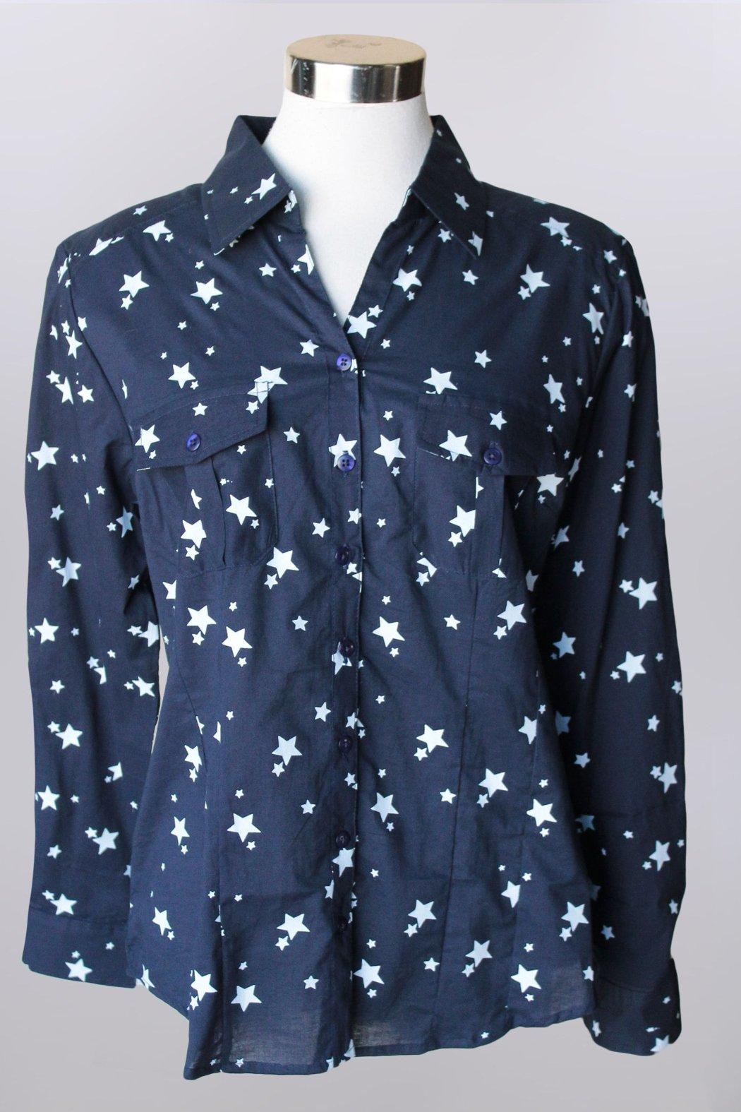 Roll tab 3/4 sleeve button front top Product Image