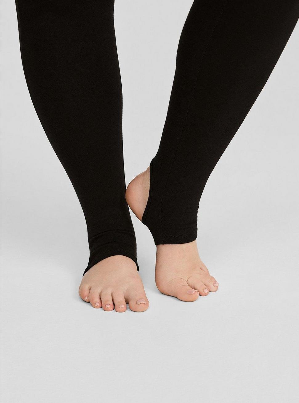 Full-Length Stirrup Pocket Legging Product Image