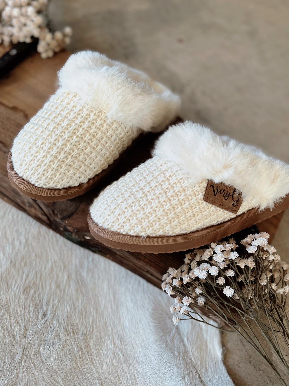 Very G Cream Sweater Knit Fuzzy Slippers* Product Image