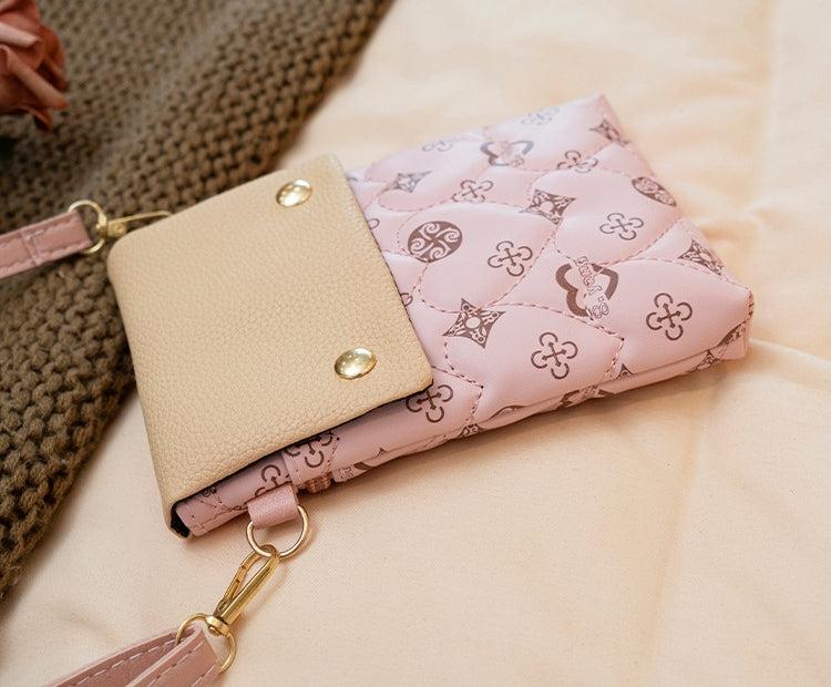 Lior Geometric Pattern Hand Bag Product Image