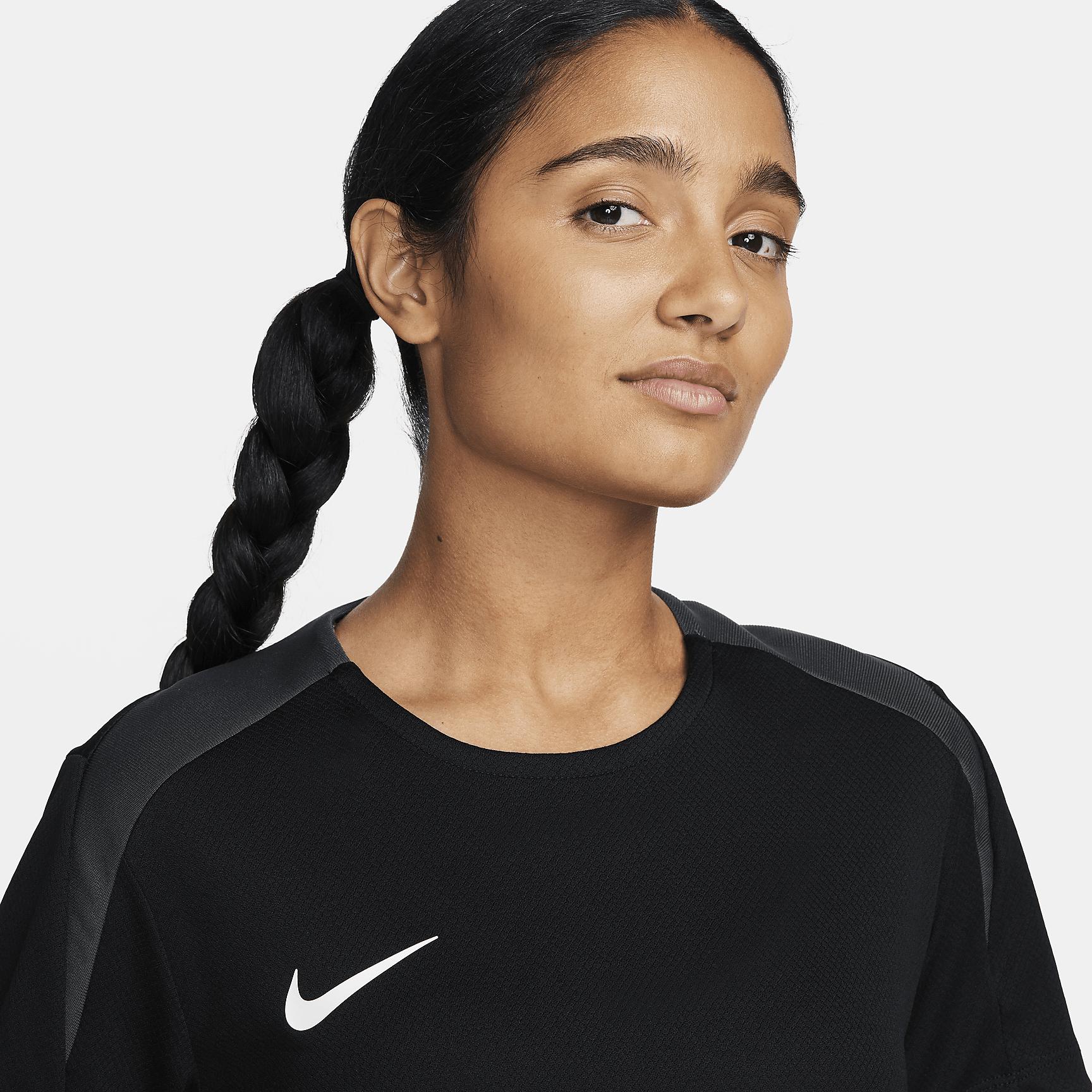 Nike Strike Women's Dri-FIT Short-Sleeve Soccer Top Product Image