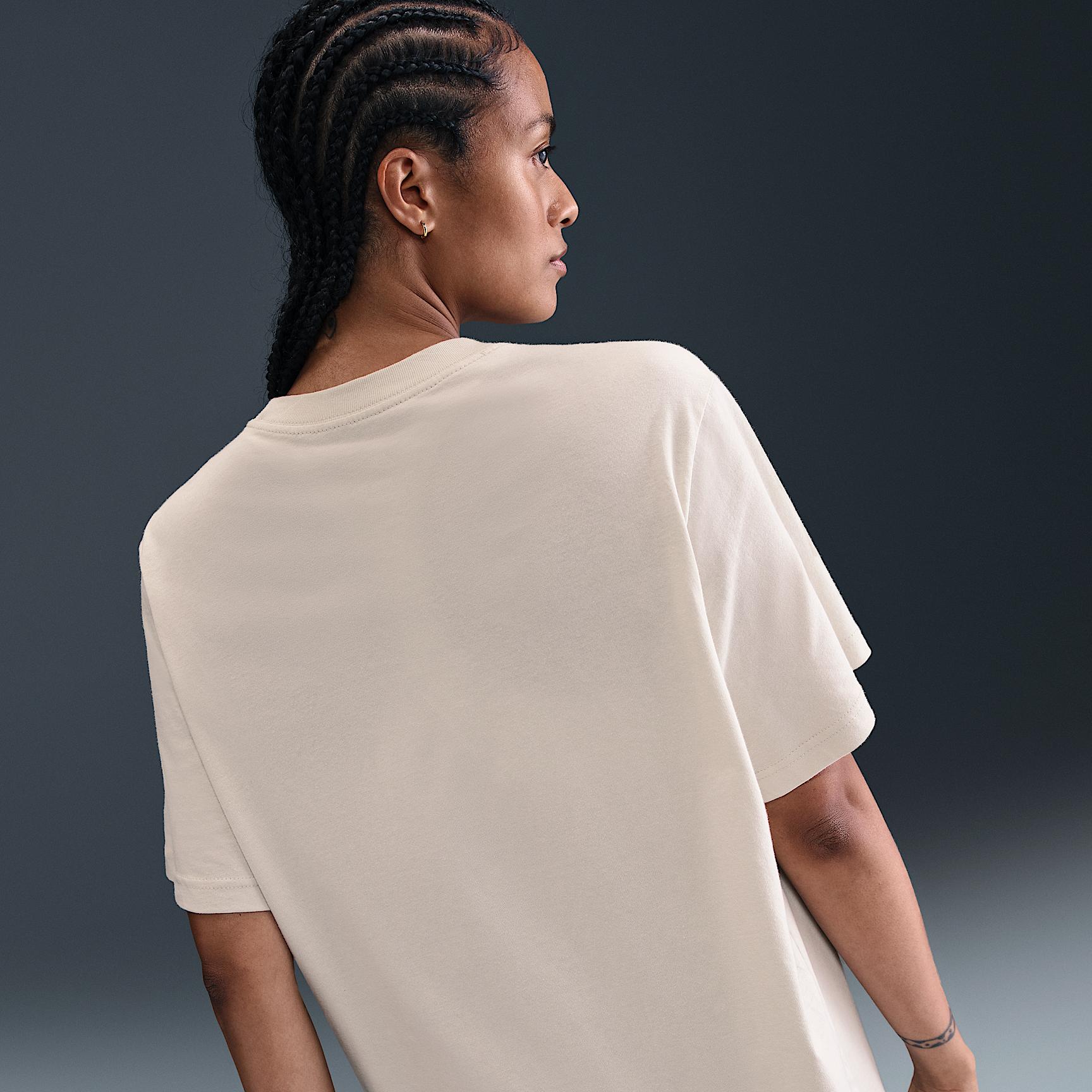 Womens Nike Sportswear Essential T-Shirt | FD4149-072 Product Image