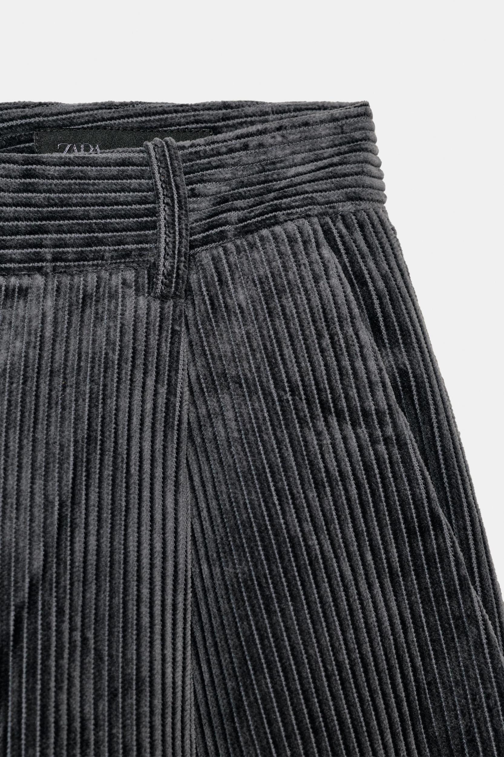 CORDUROY PLEATED PANTS ZW COLLECTION Product Image