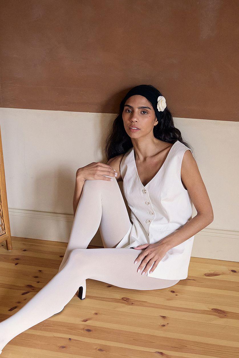 Linen Blend V Neck Vest Product Image