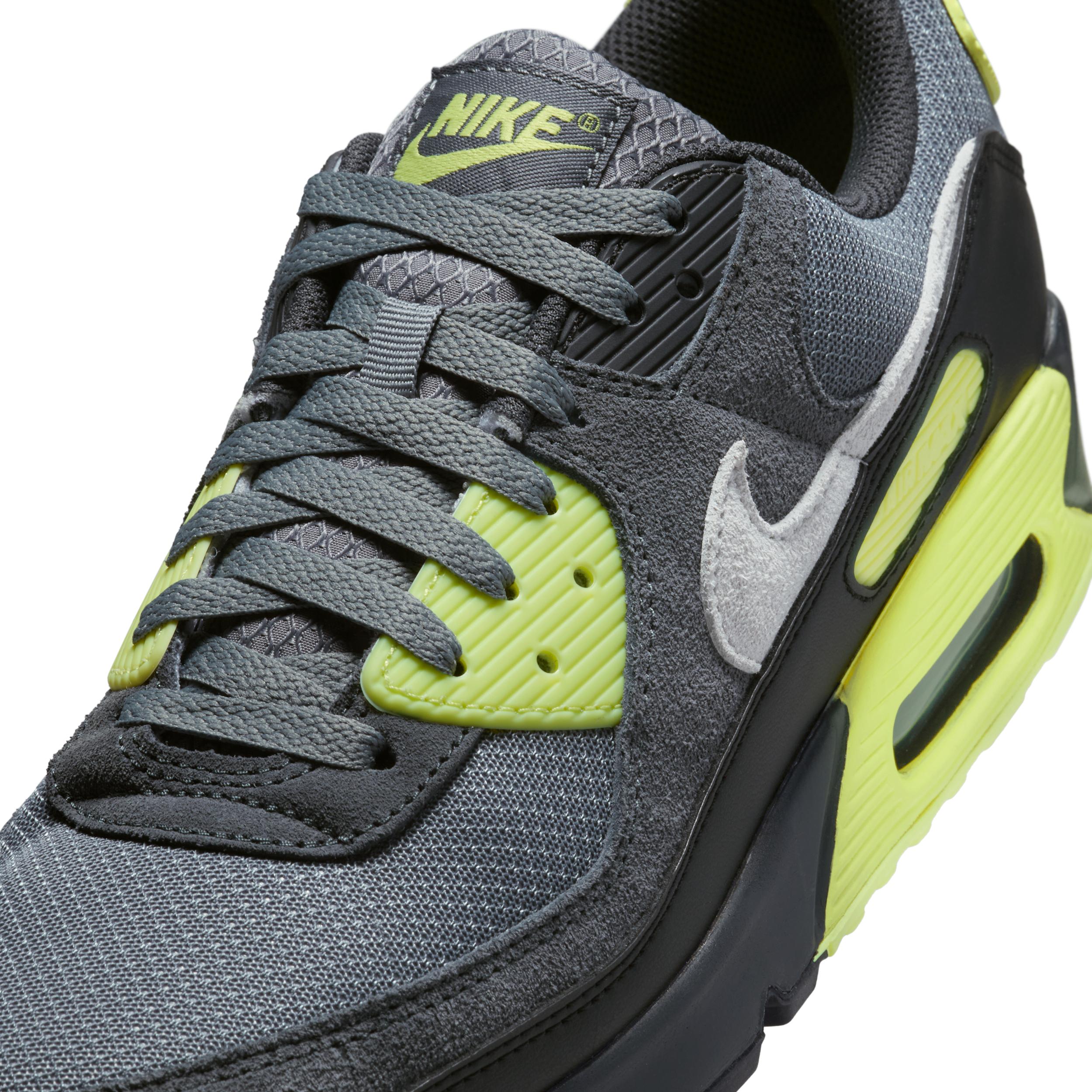 Nike Men's Air Max 90 Shoes Product Image
