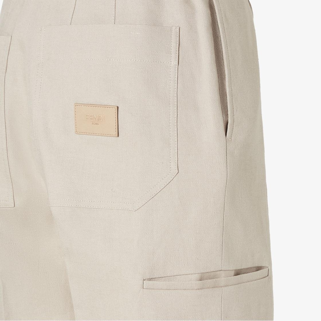 BermudasBeige linen shorts Product Image