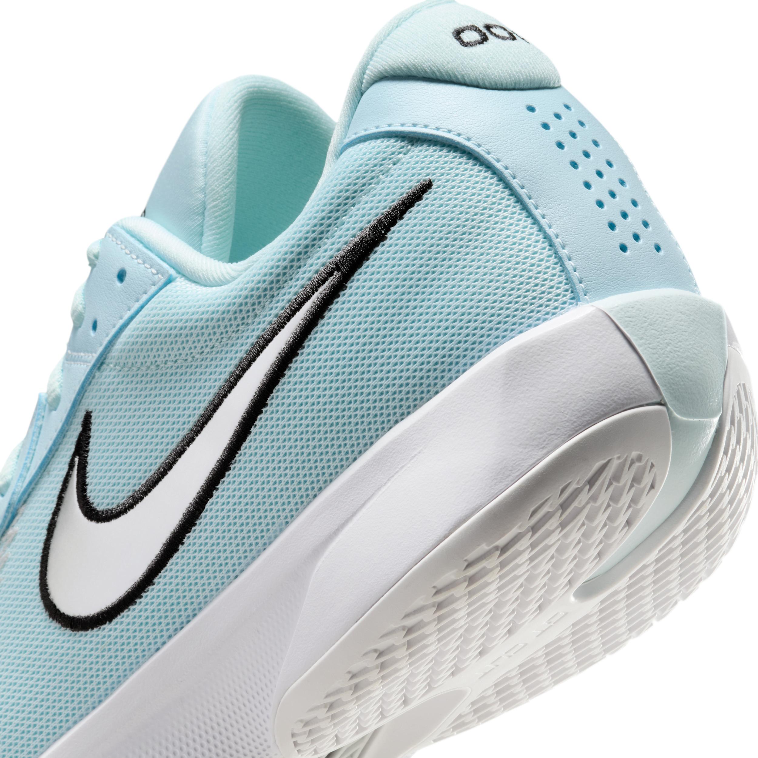 Nike Men's G.T. Cut Academy Basketball Shoes Product Image