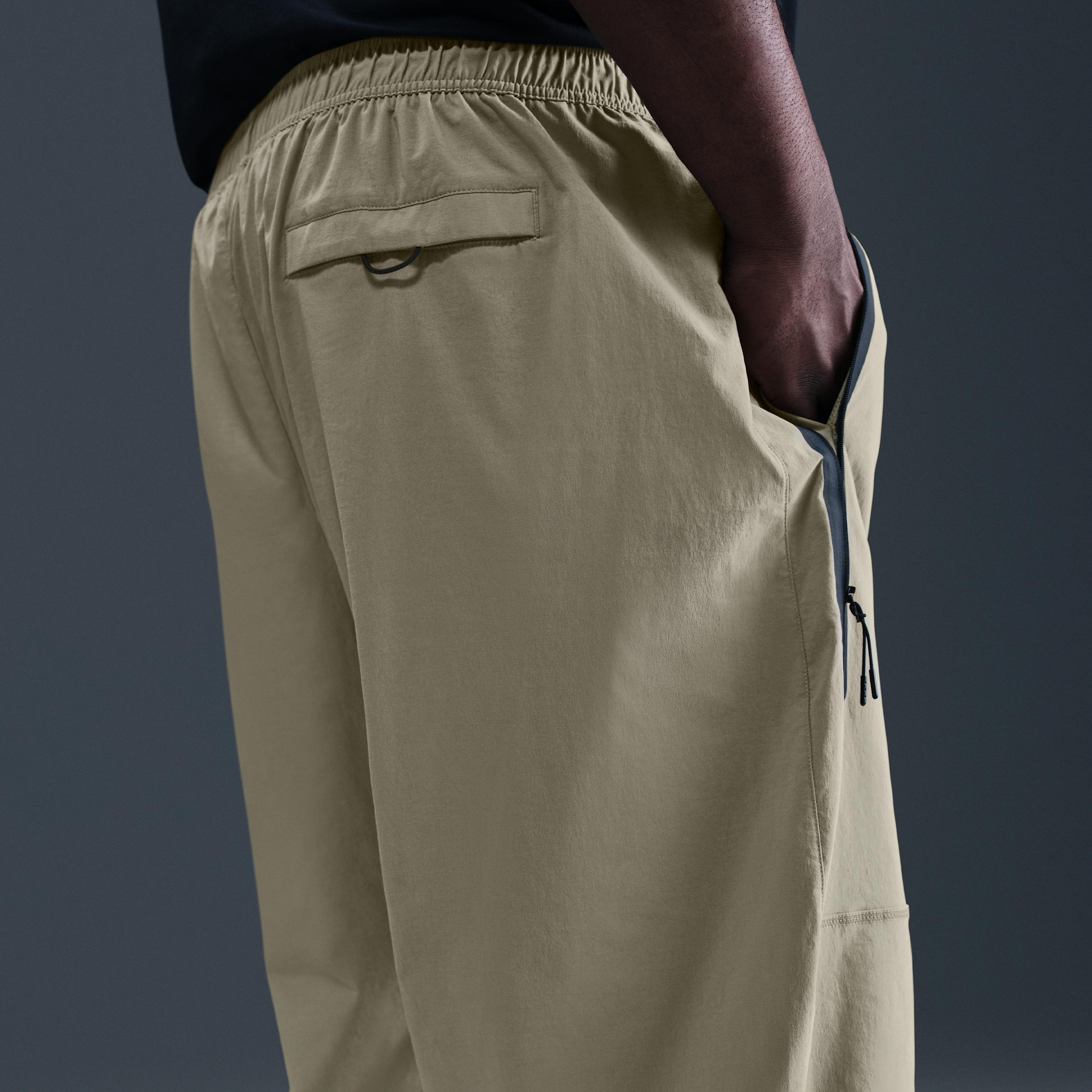 Nike Men's Tech Woven Oversized Pants Product Image
