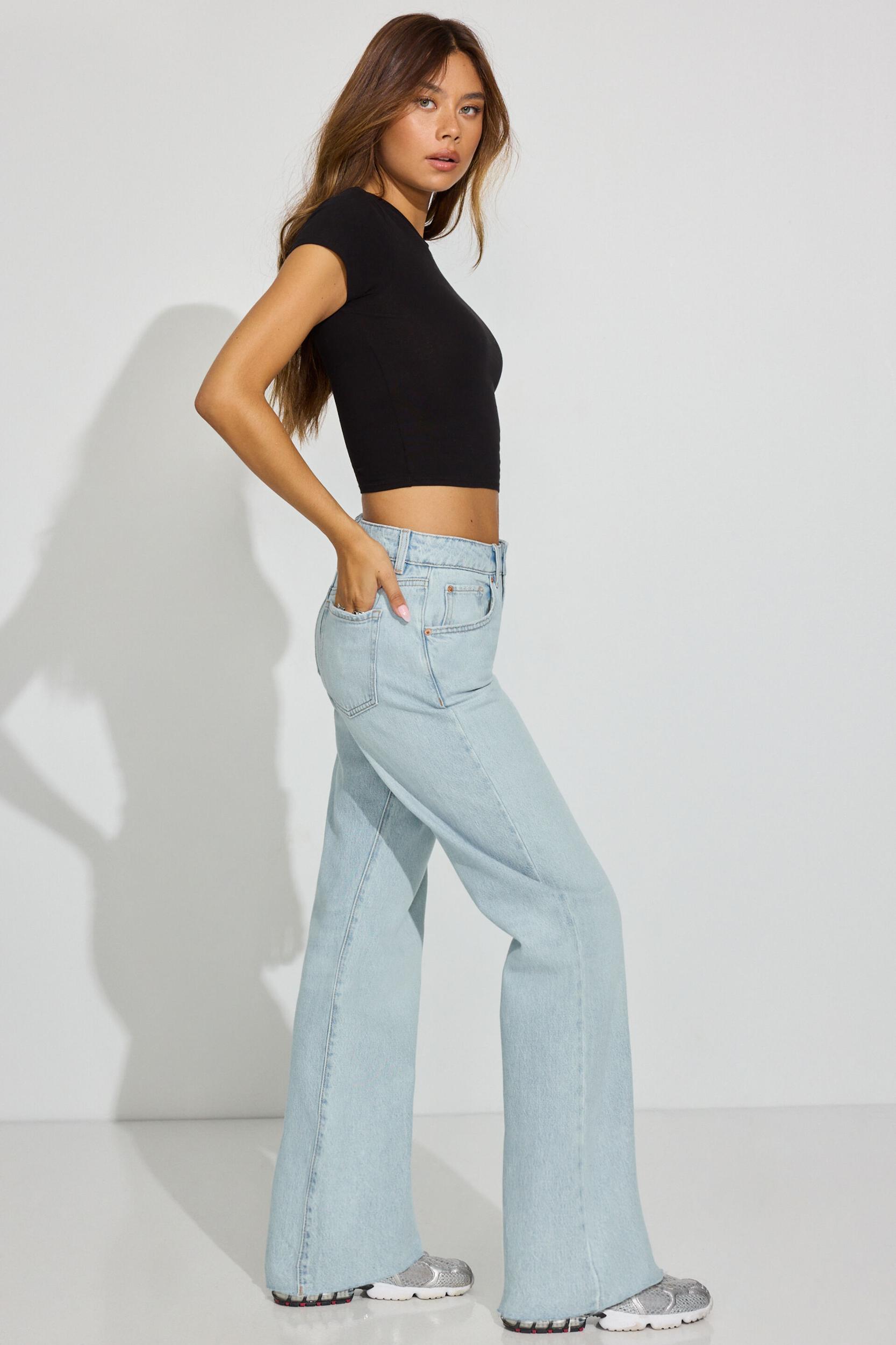 '90s Straight Jeans Product Image