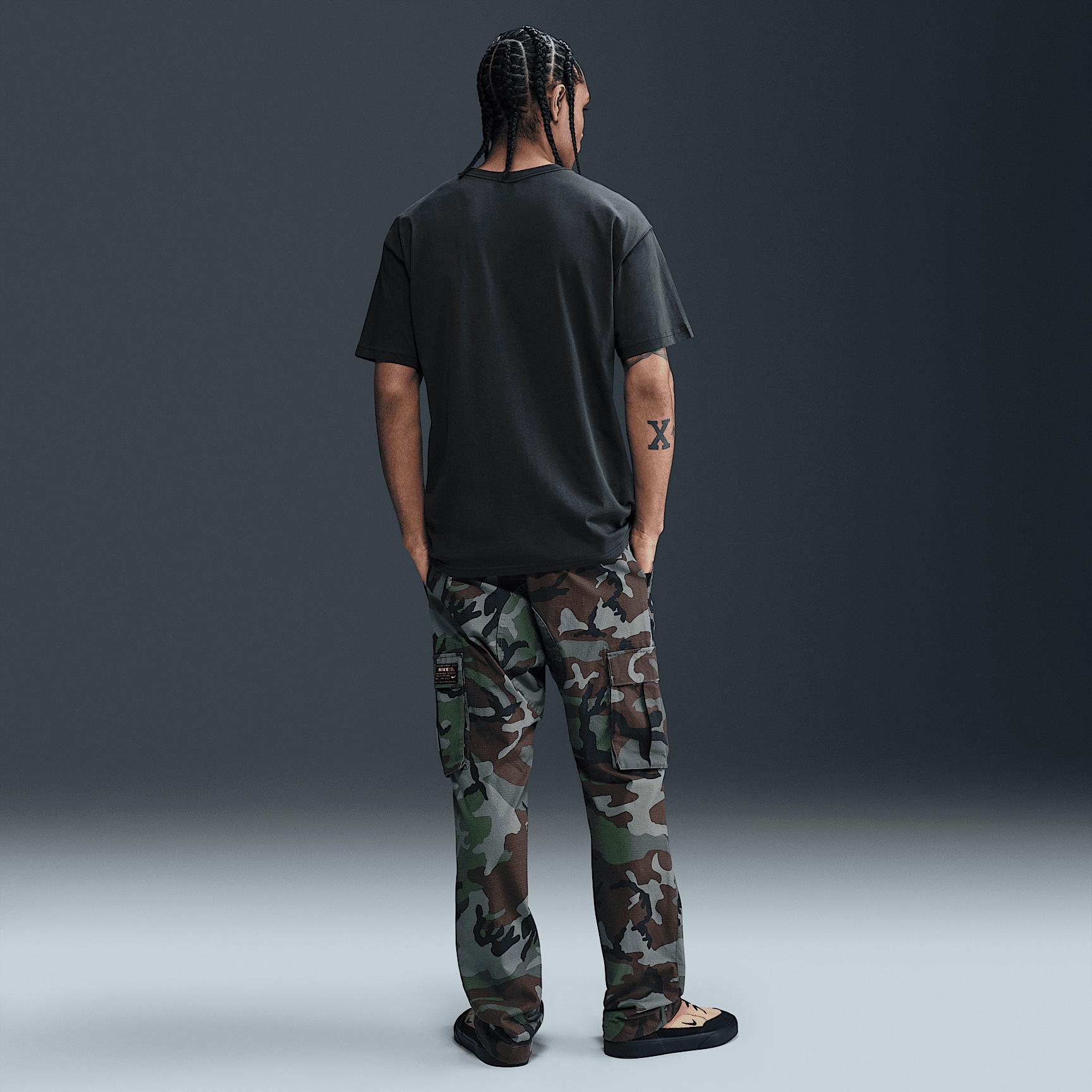 Nike SB Skate T-Shirt Product Image