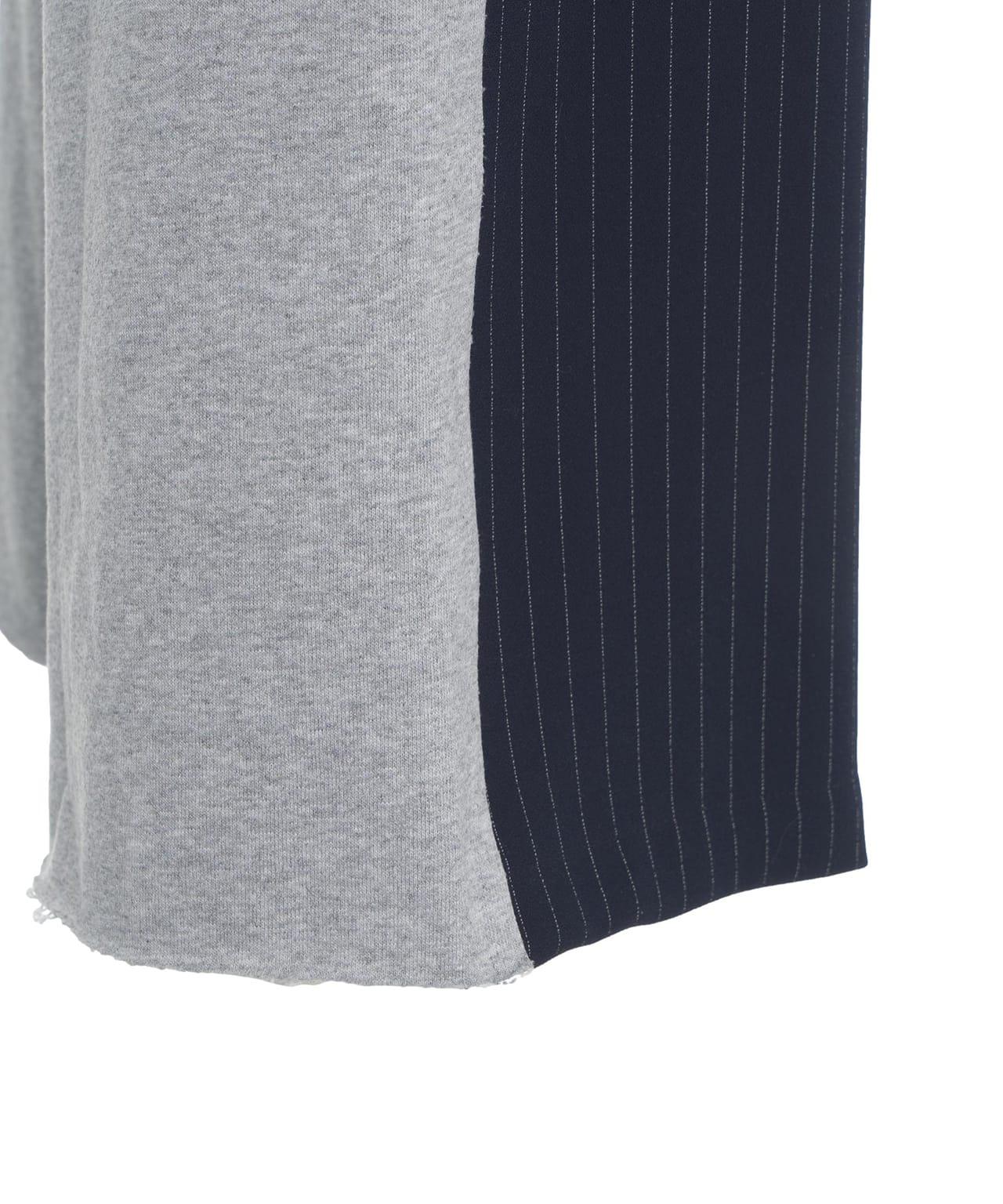 Jogging pants with contrasting material Product Image