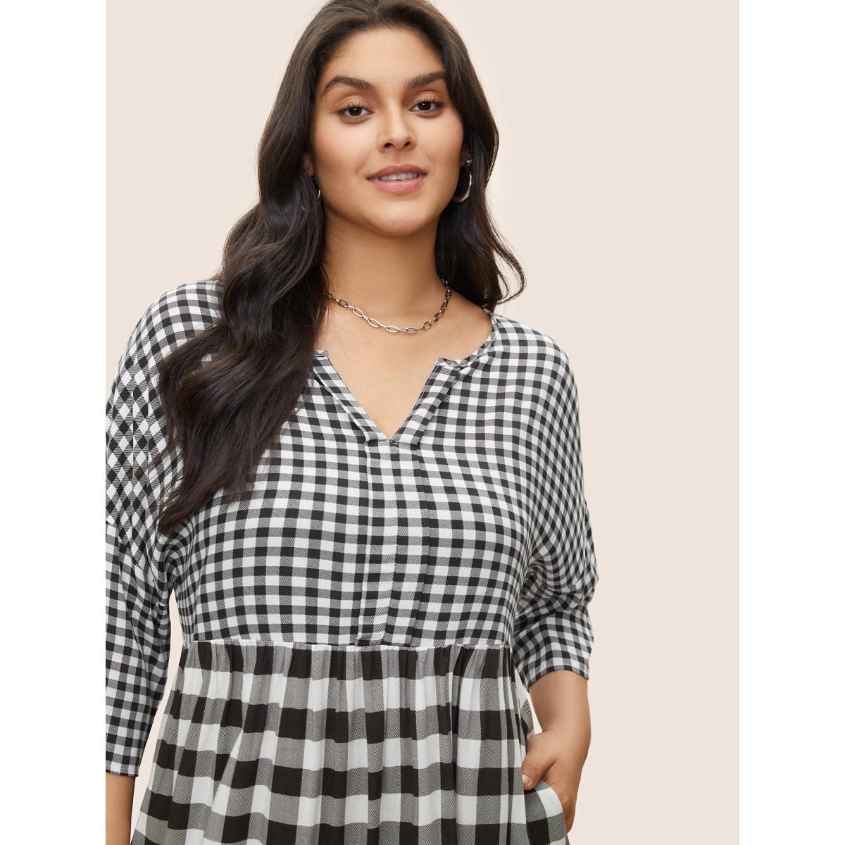 Plus Size Notched Gingham Patchwork Pocket Dress Black Women Casual Non Notched collar Elbow-length sleeve Curvy Knee Dress BloomChic 26/4X Product Image