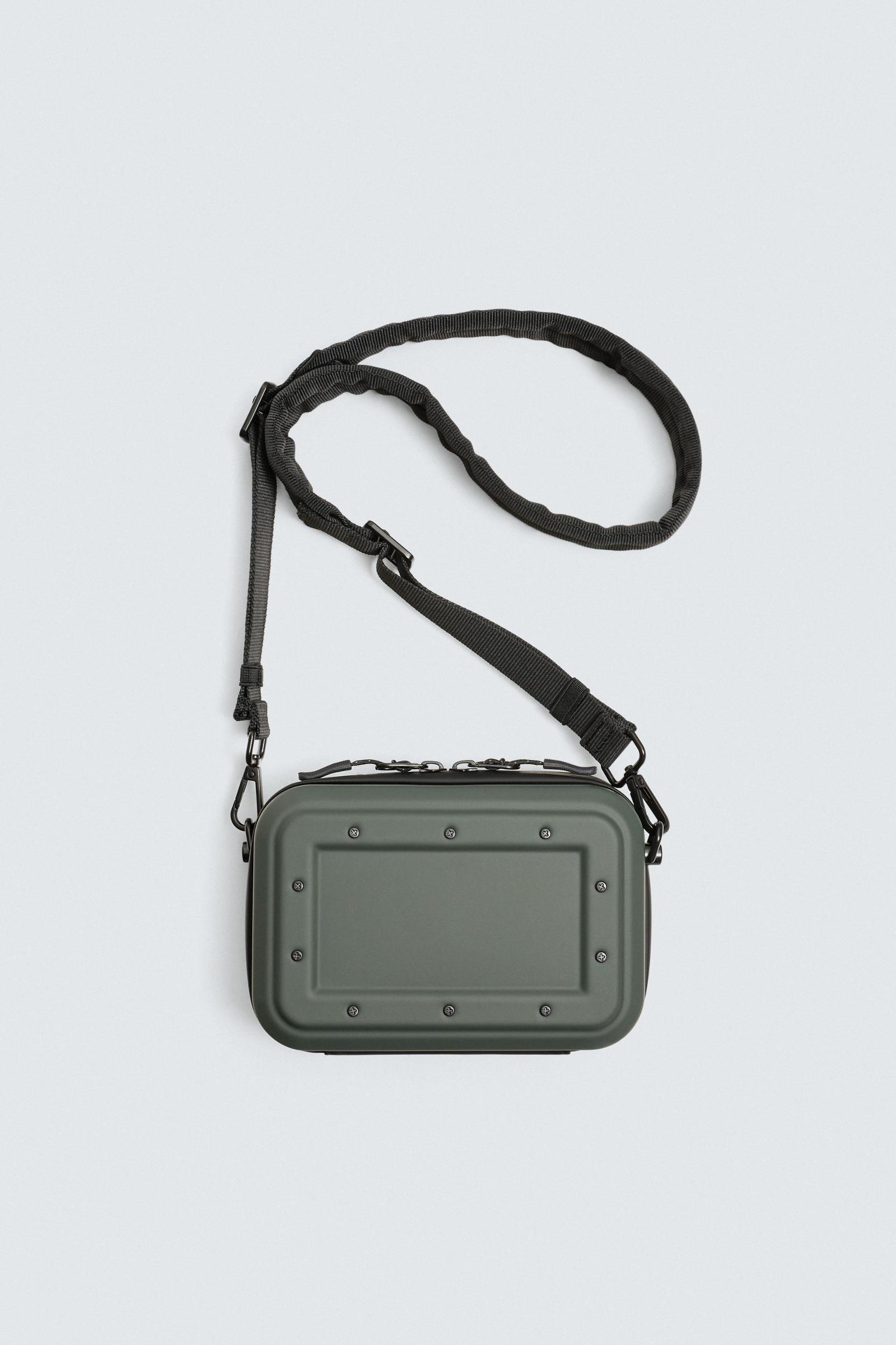 BOX CROSSBODY BAG Product Image