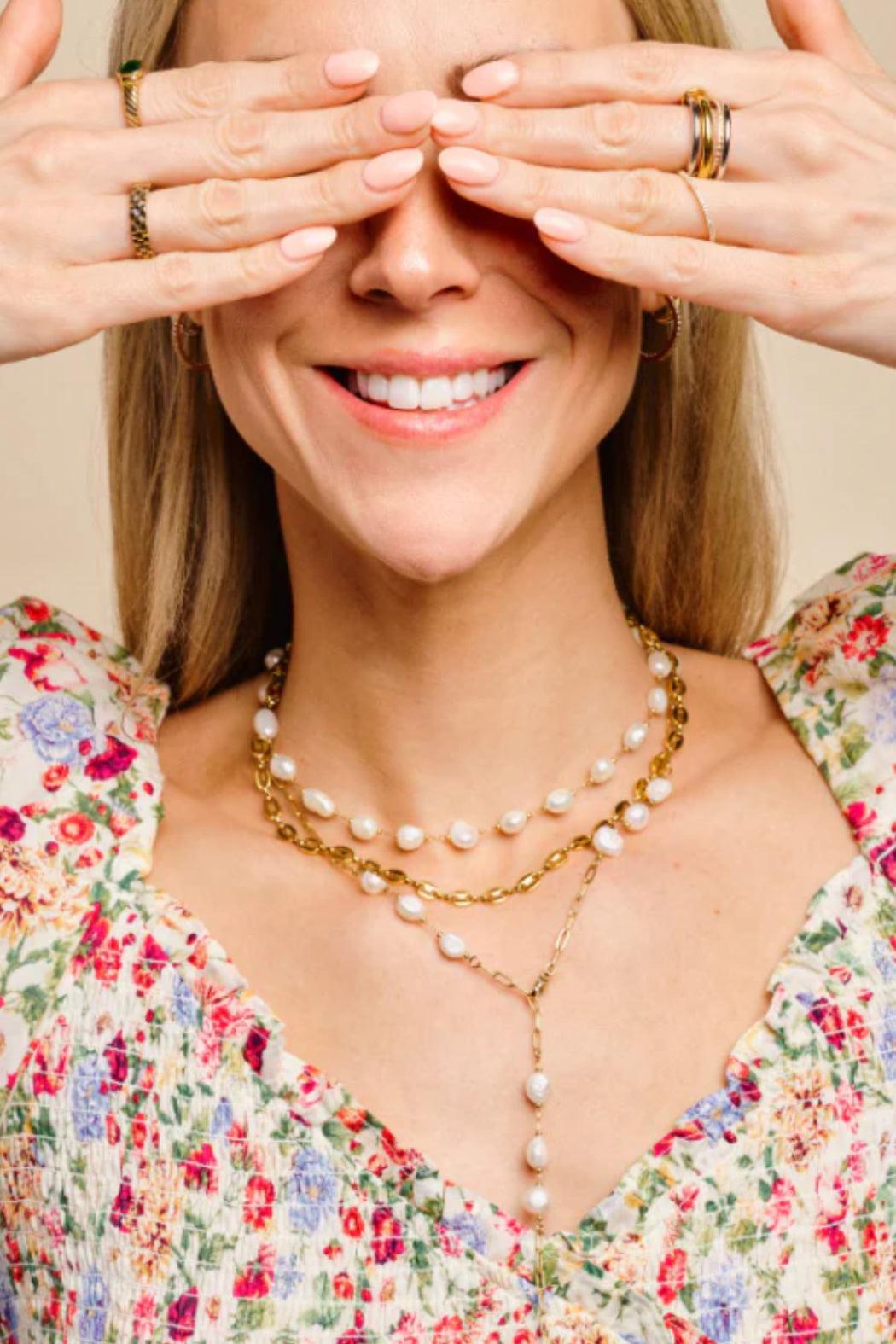 Lucia Pearl Choker Product Image