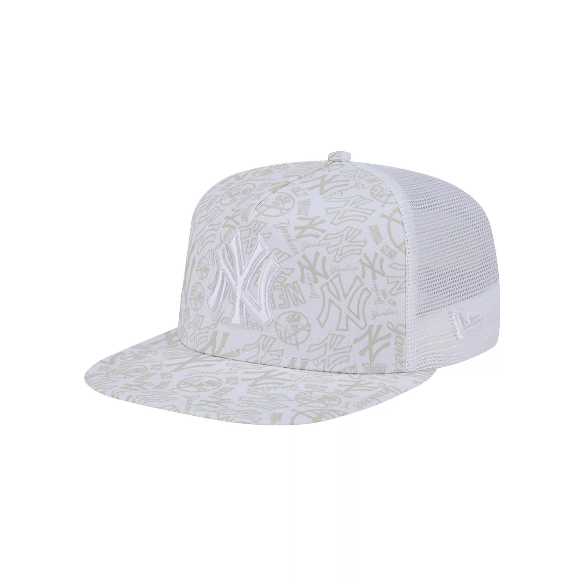 Men's New Era White New York Yankees Logo Dunes A-Frame Trucker 9FIFTY Snapback Hat Product Image