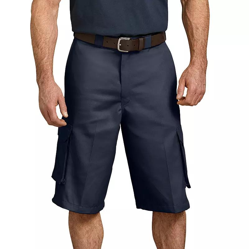 Men's Dickies Loose-Fit Cargo Shorts,  Product Image