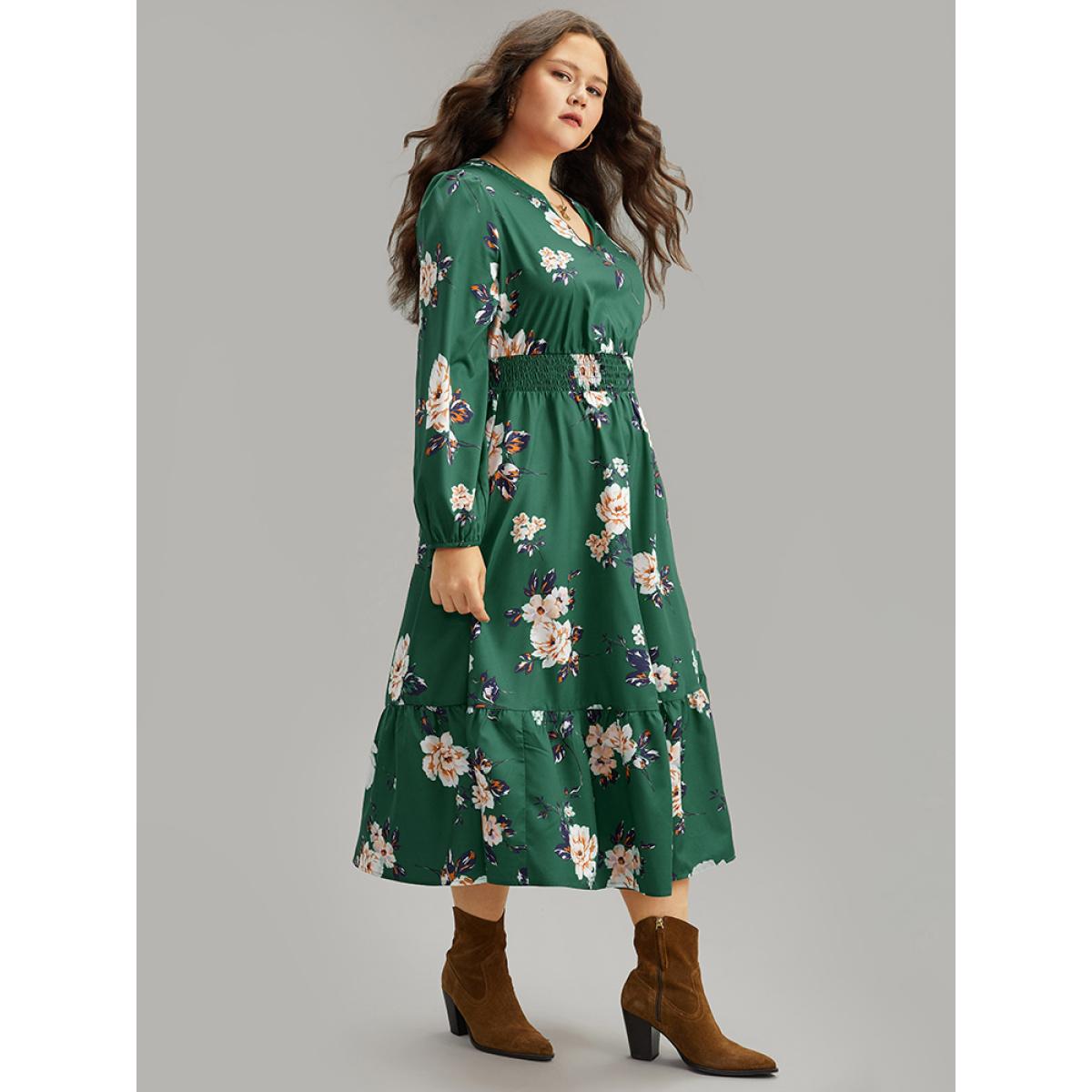 Plus Size Floral Print Notched Shirred Elastic Cuffs Dress DarkGreen Women Elegant Elastic cuffs Notched collar Long Sleeve Curvy Midi Dress BloomChic 26/4X Product Image