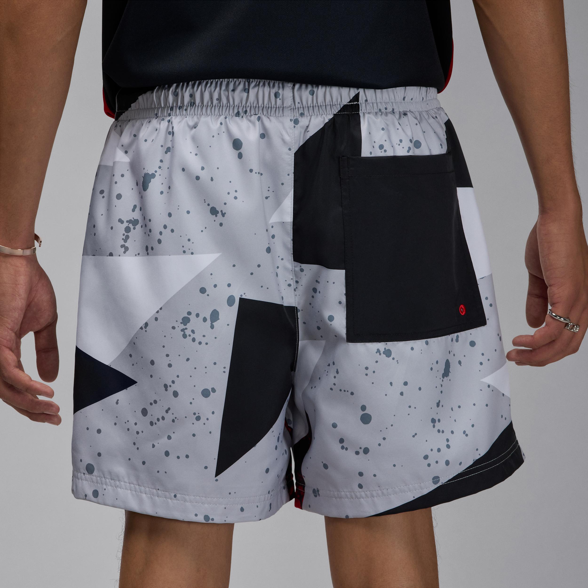 Mens Jordan Essentials 5 Poolside Shorts | IB8818-011 Product Image