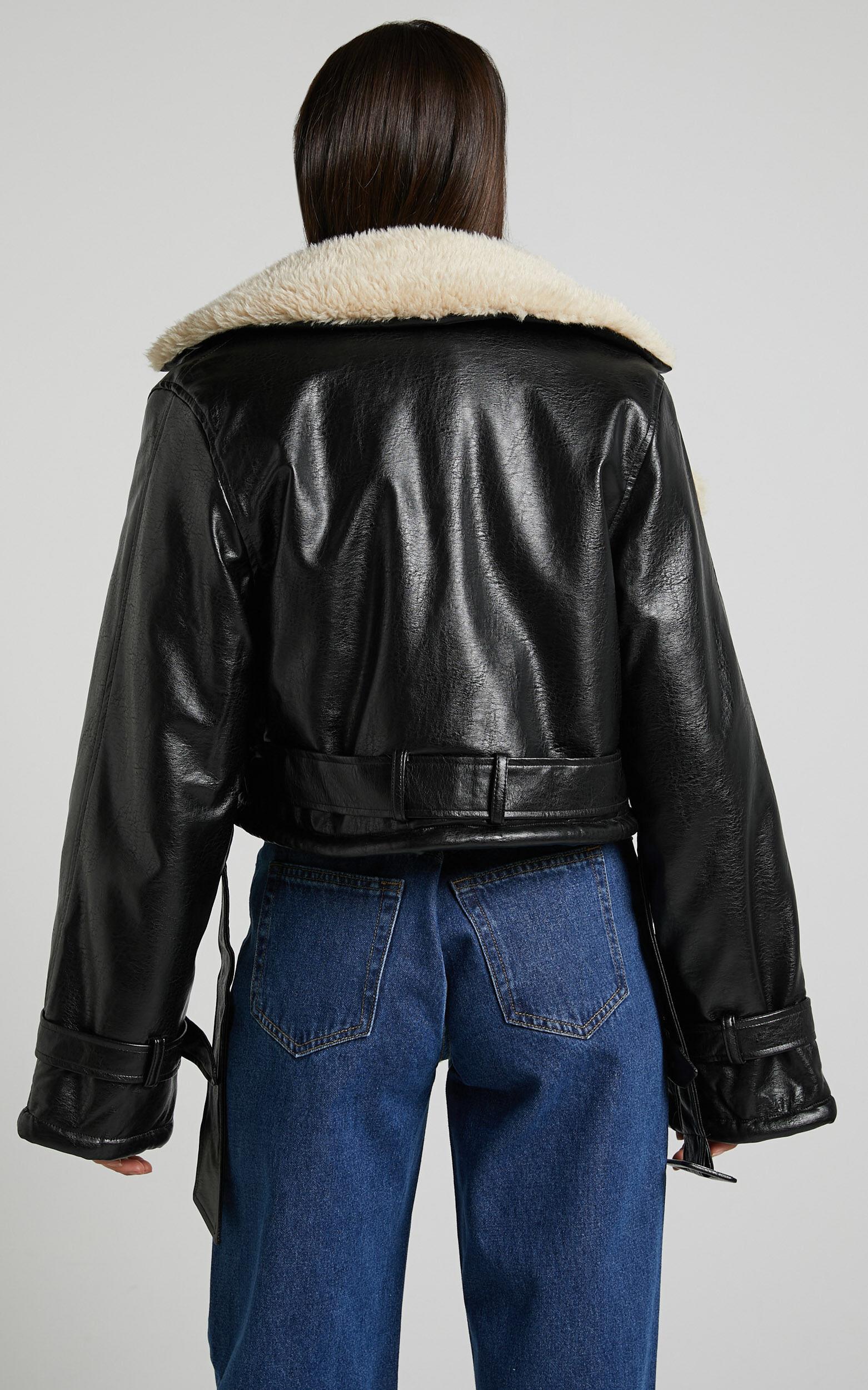 Lioness - Off Duty Jacket in ONYX Product Image