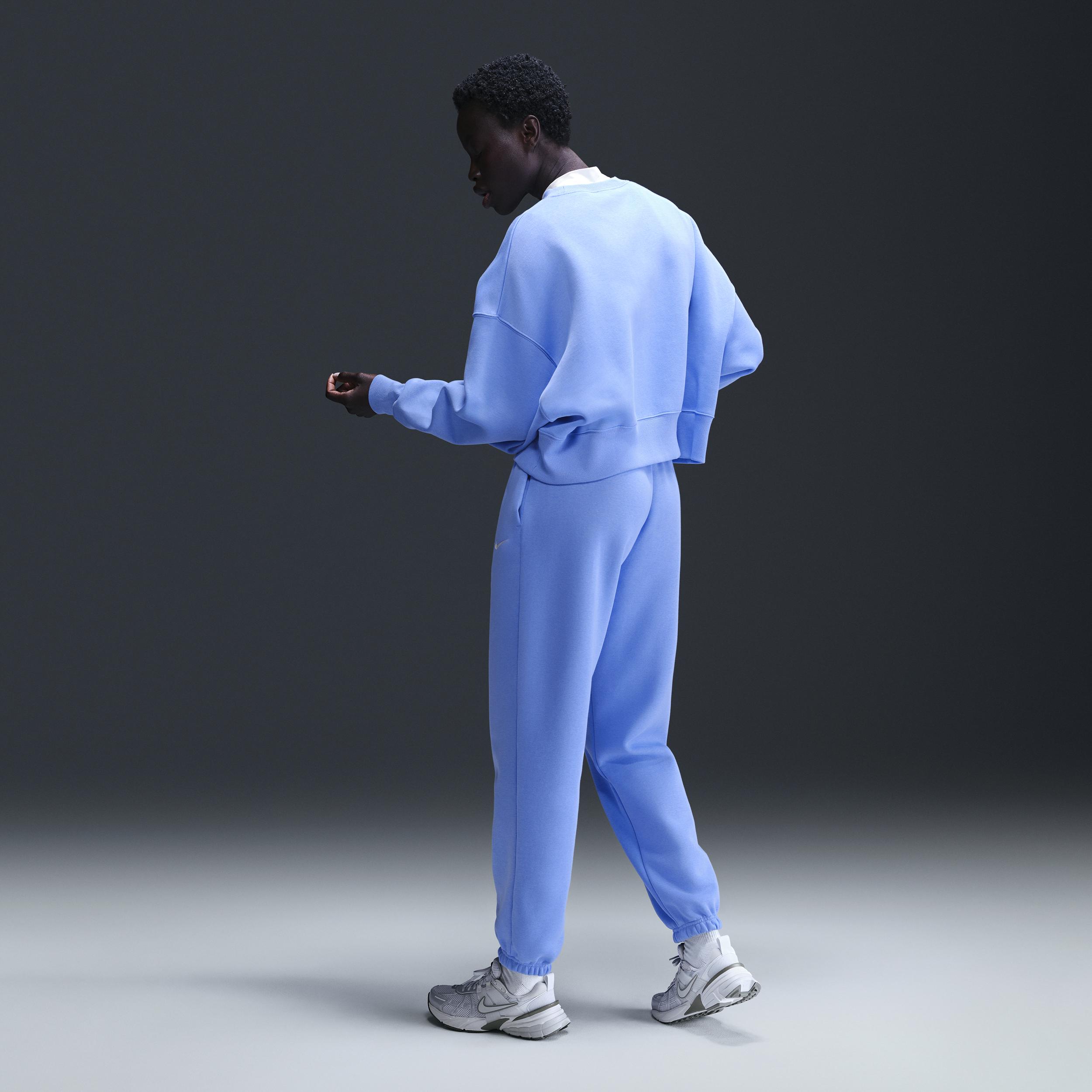 Nike Sportswear Phoenix Fleece Women's Over-Oversized Crew-Neck Sweatshirt Product Image