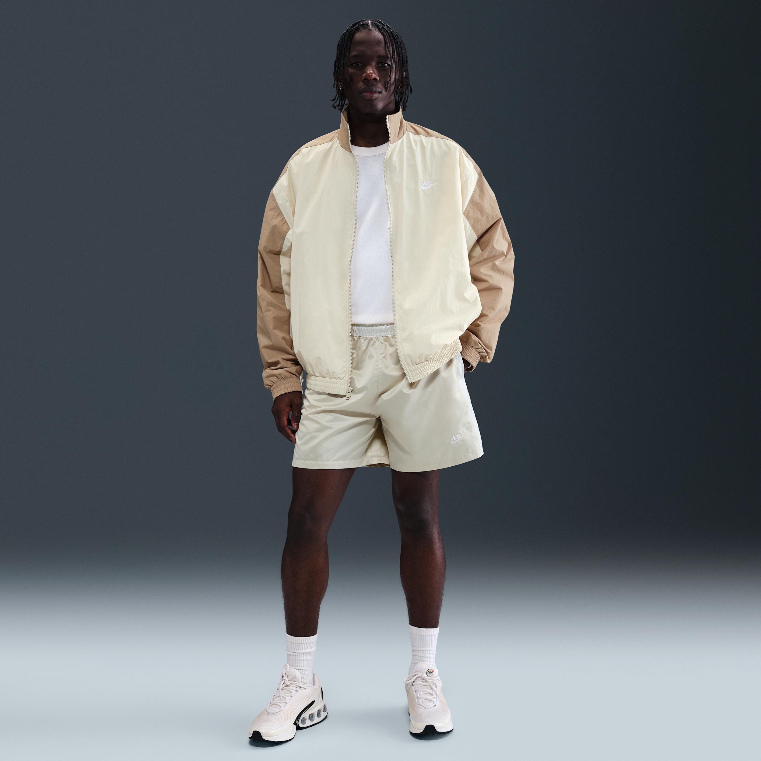 Mens Nike Sportswear Club Flow Football Shorts | HJ1952-077 Product Image