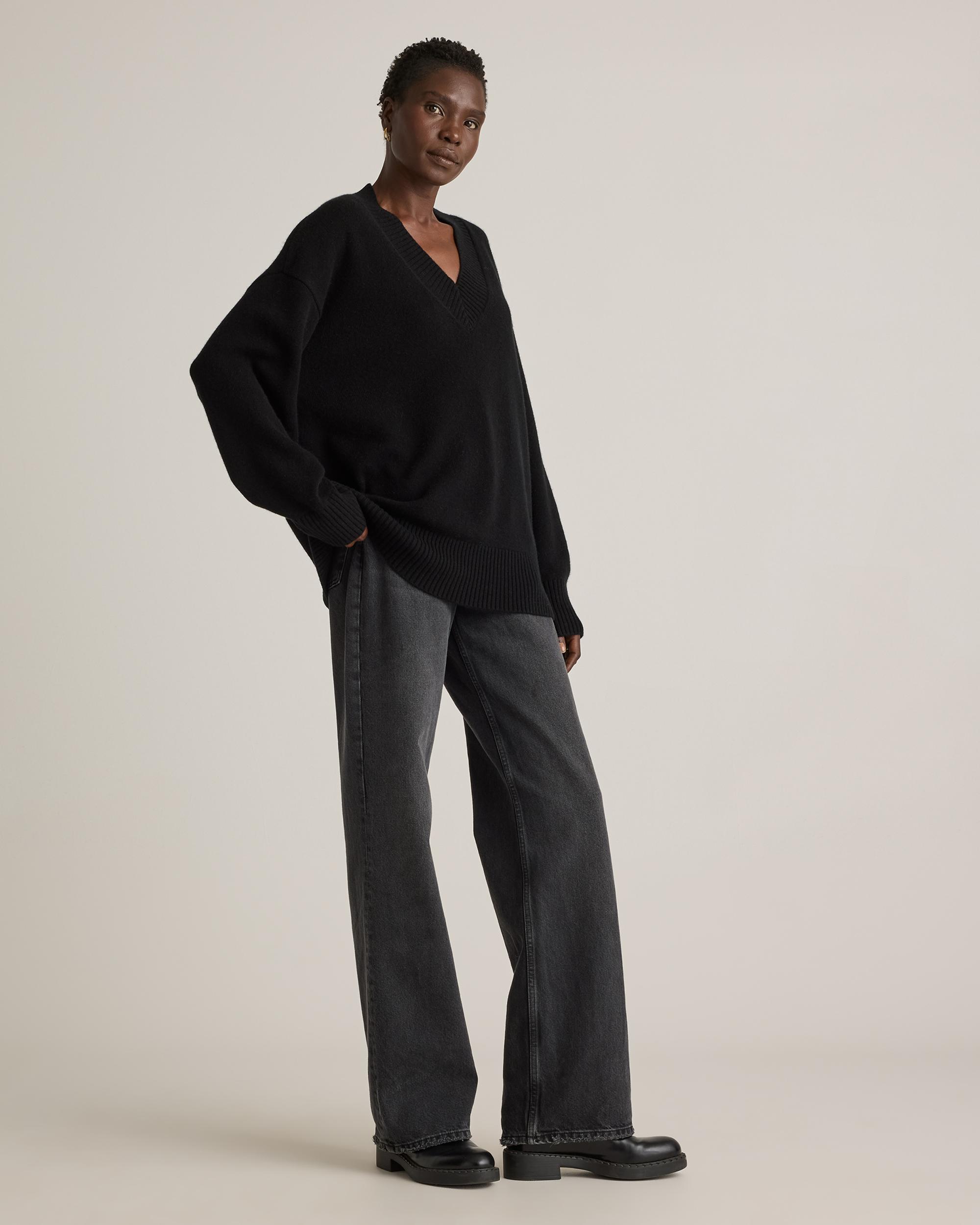 Quince | Women's Mongolian Cashmere Oversized V-Neck Sweater Product Image