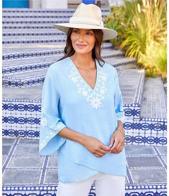 Karen Kane Embroidered V-Neck Linen Blend Flare 3/4 Sleeve Asymmetric Top Product Image