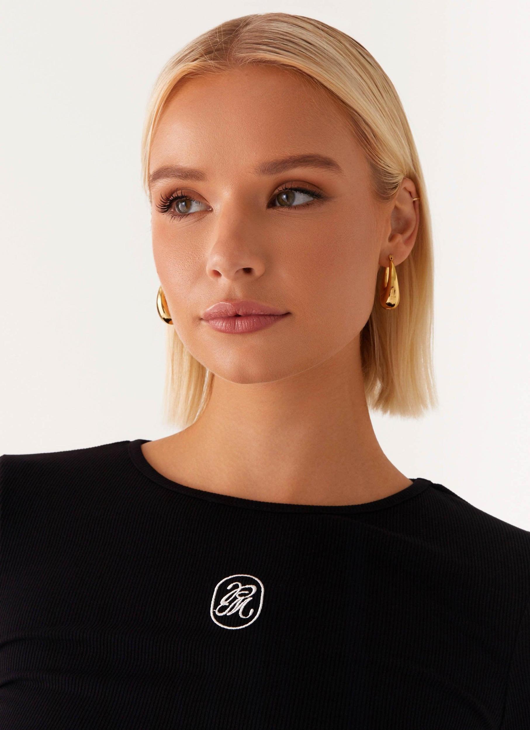 Signature Monogram Long Sleeve Tee - Black Product Image