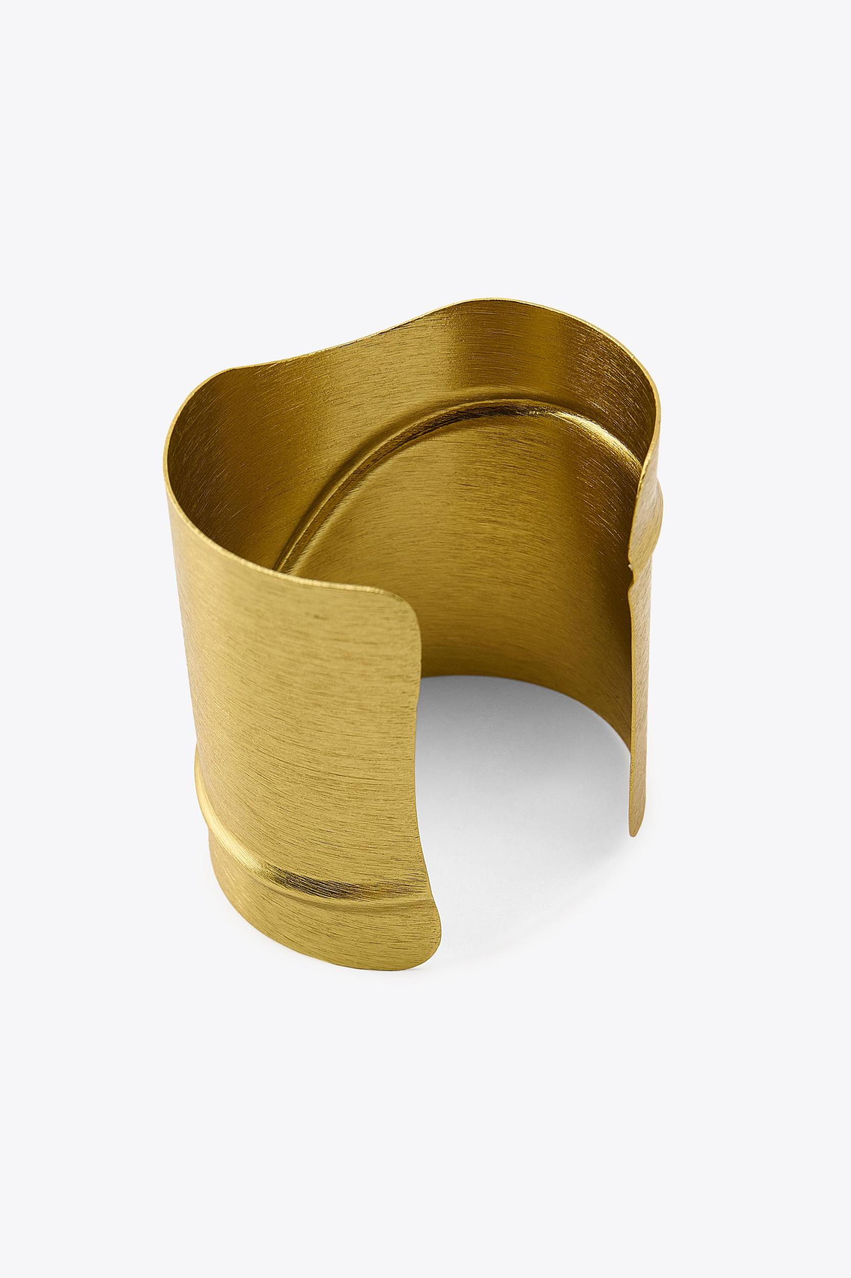 METAL BRACELET Product Image