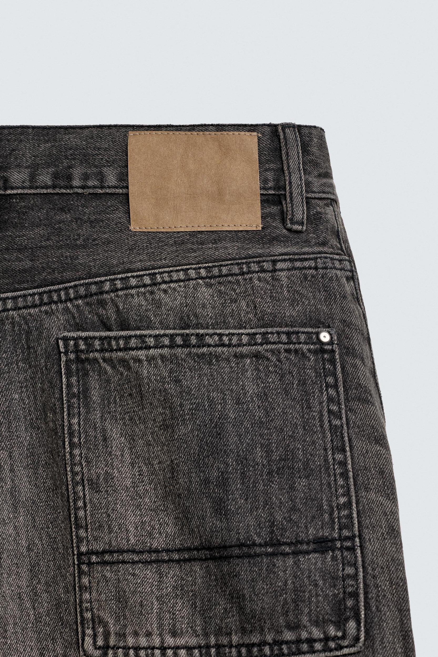 WIDE FIT JEANS Product Image