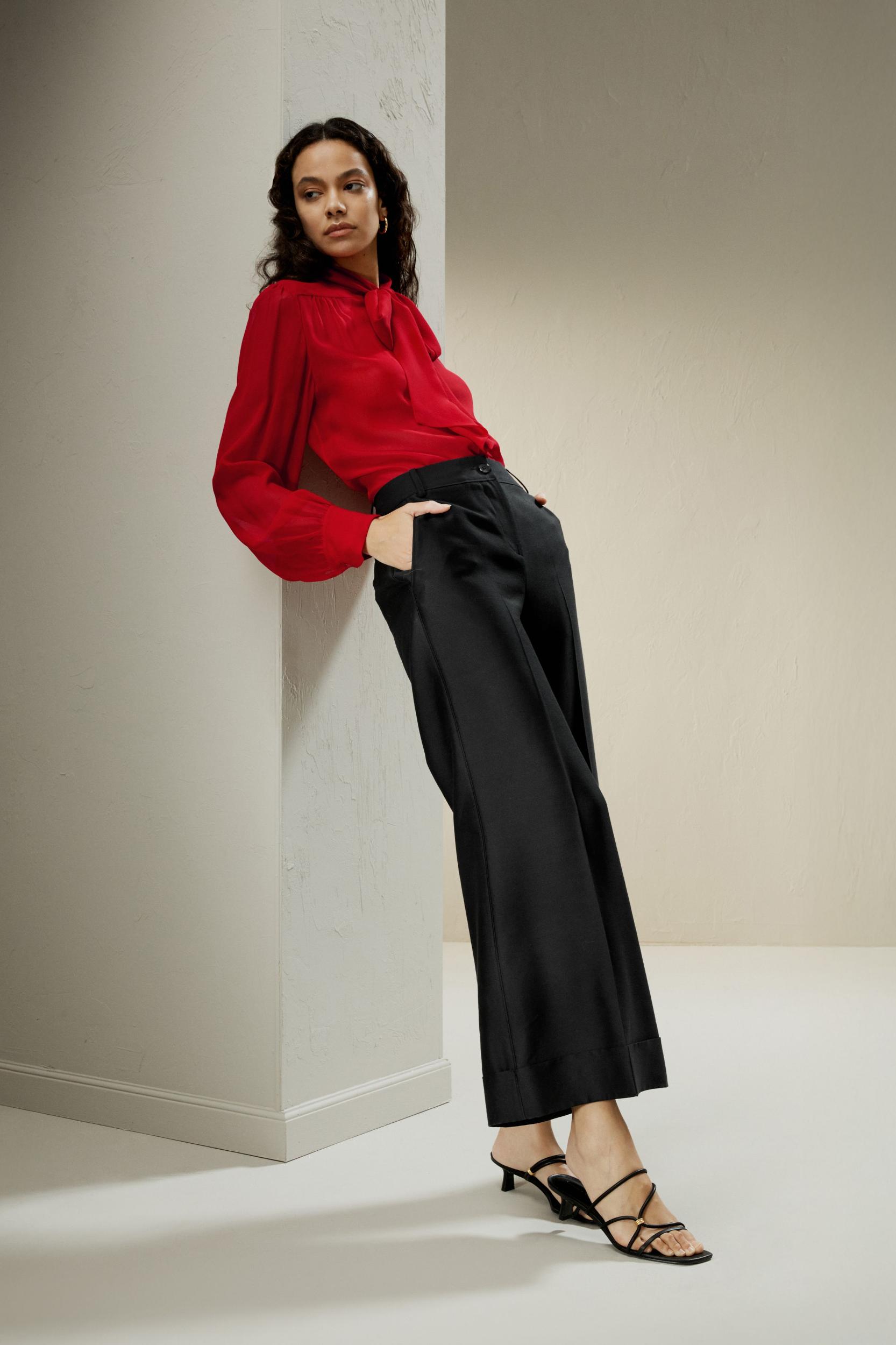 Bow Tie Silk Jasmine Blouse Product Image