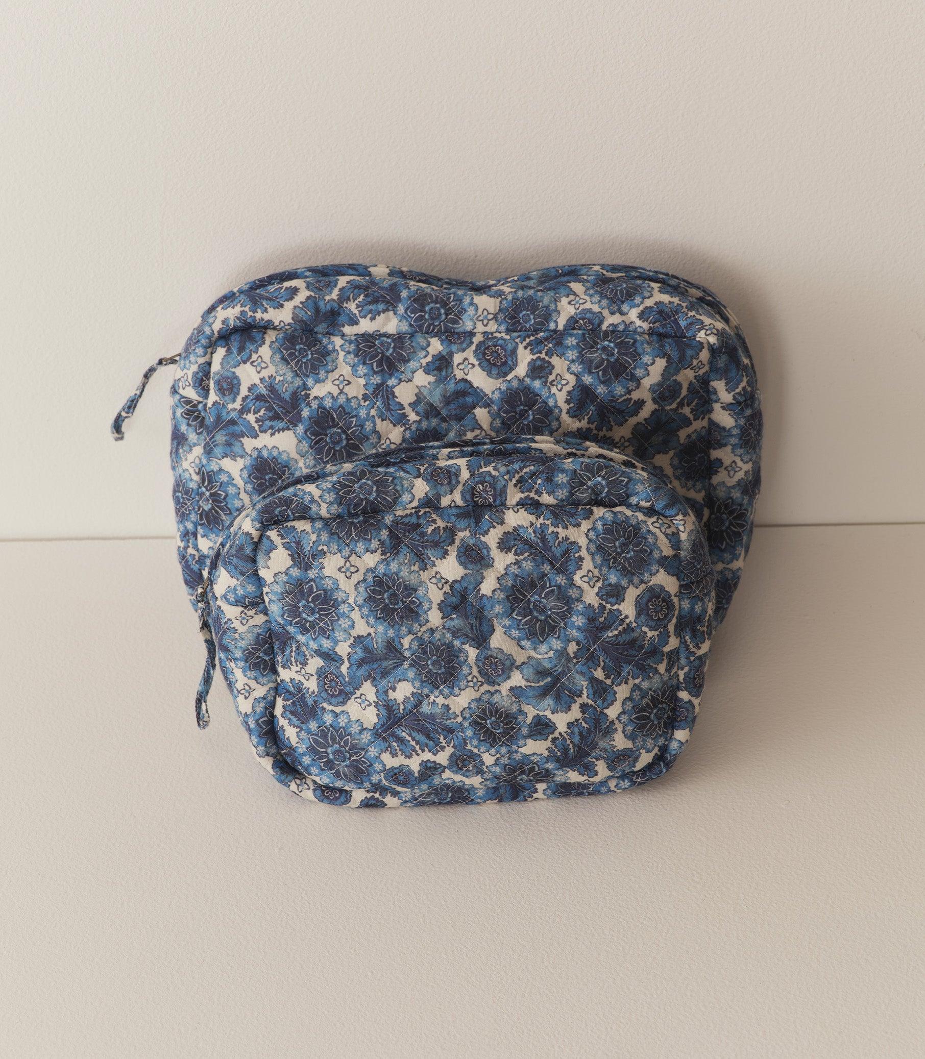 HOLLOWAY POUCH -- BLEU SOLEIL FLEURIT Product Image
