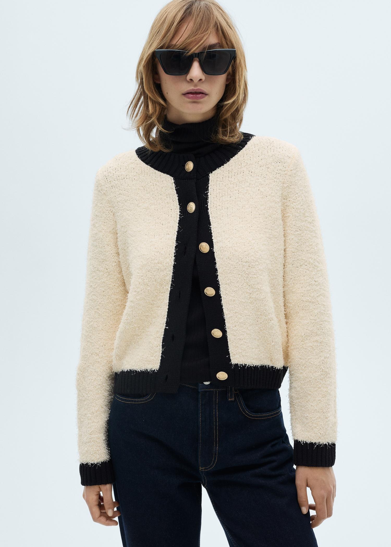 Contrasted buttons jacket - Women | MANGO USA Product Image