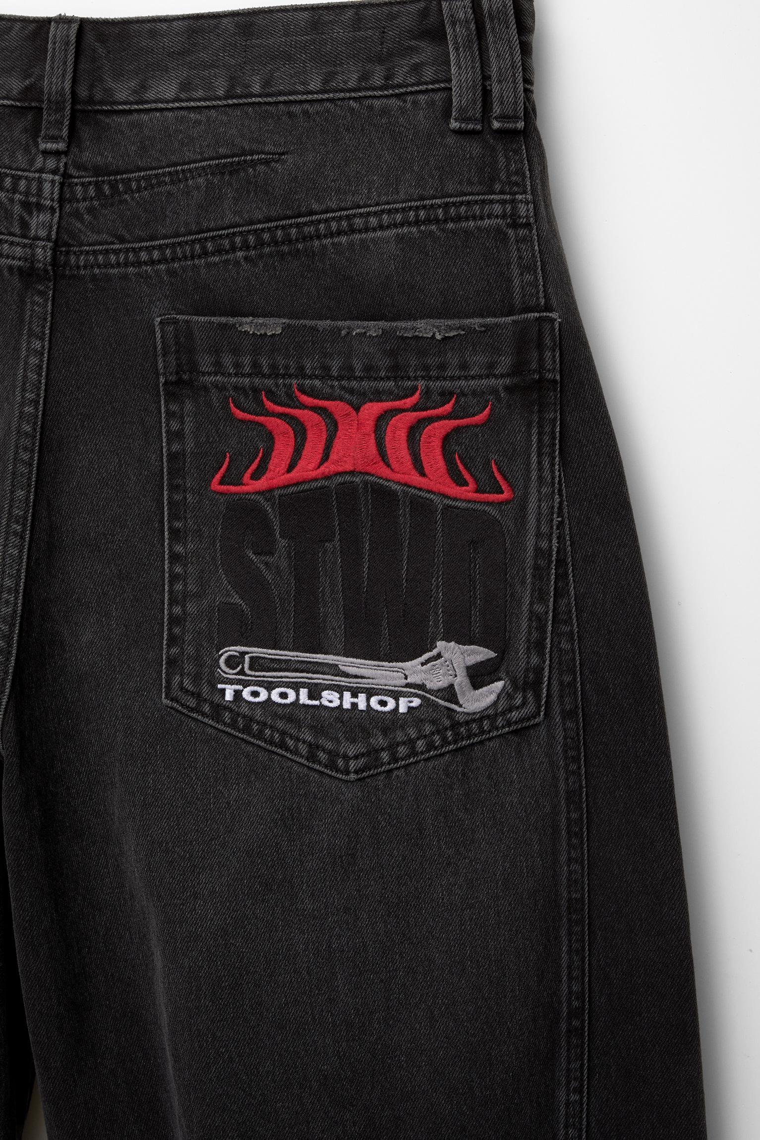 Balloon fit jeans with embroidered pocket Product Image